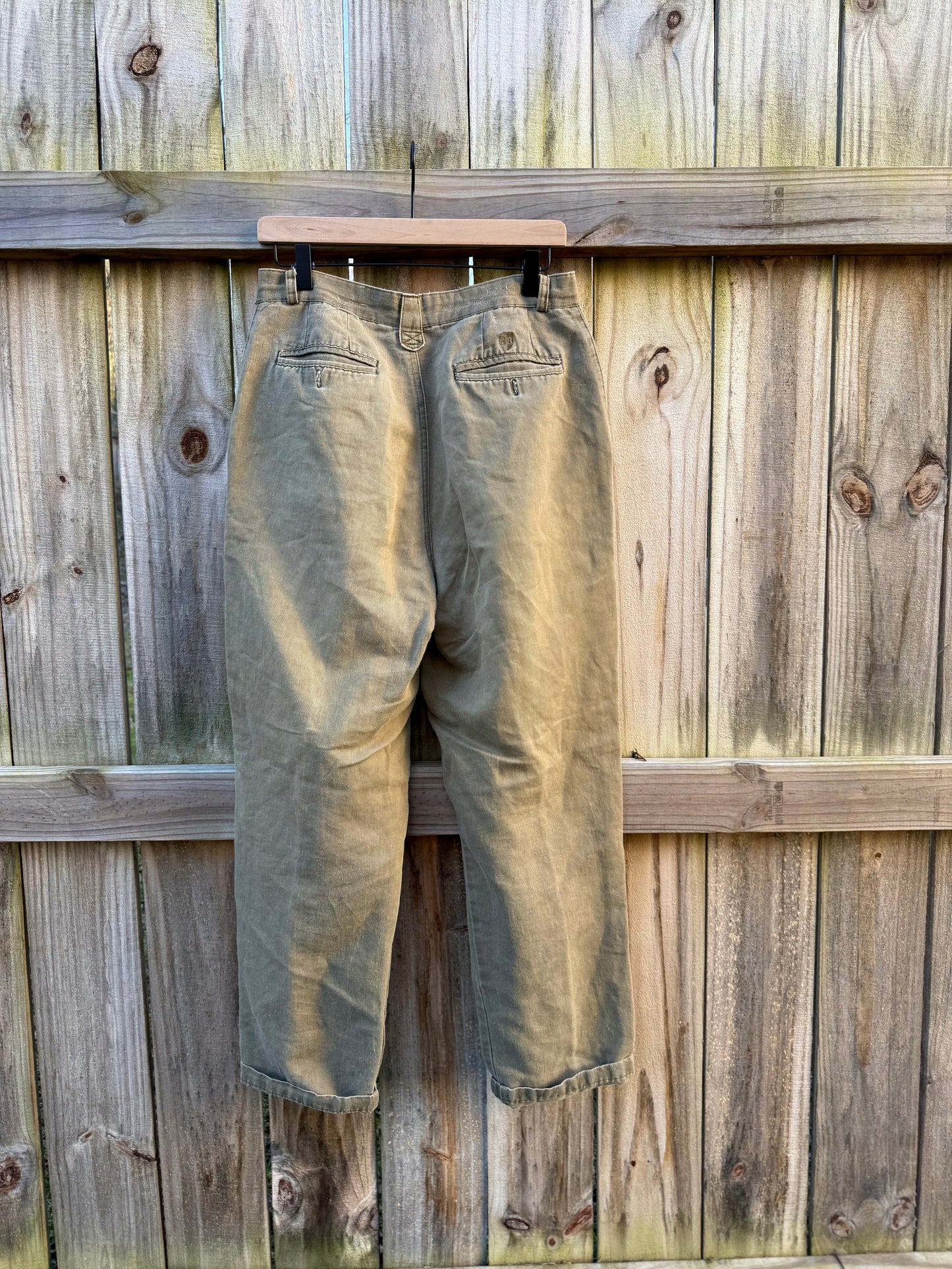 Vintage Bugle Boy Olive Twill Trousers – Relaxed 90s Fit