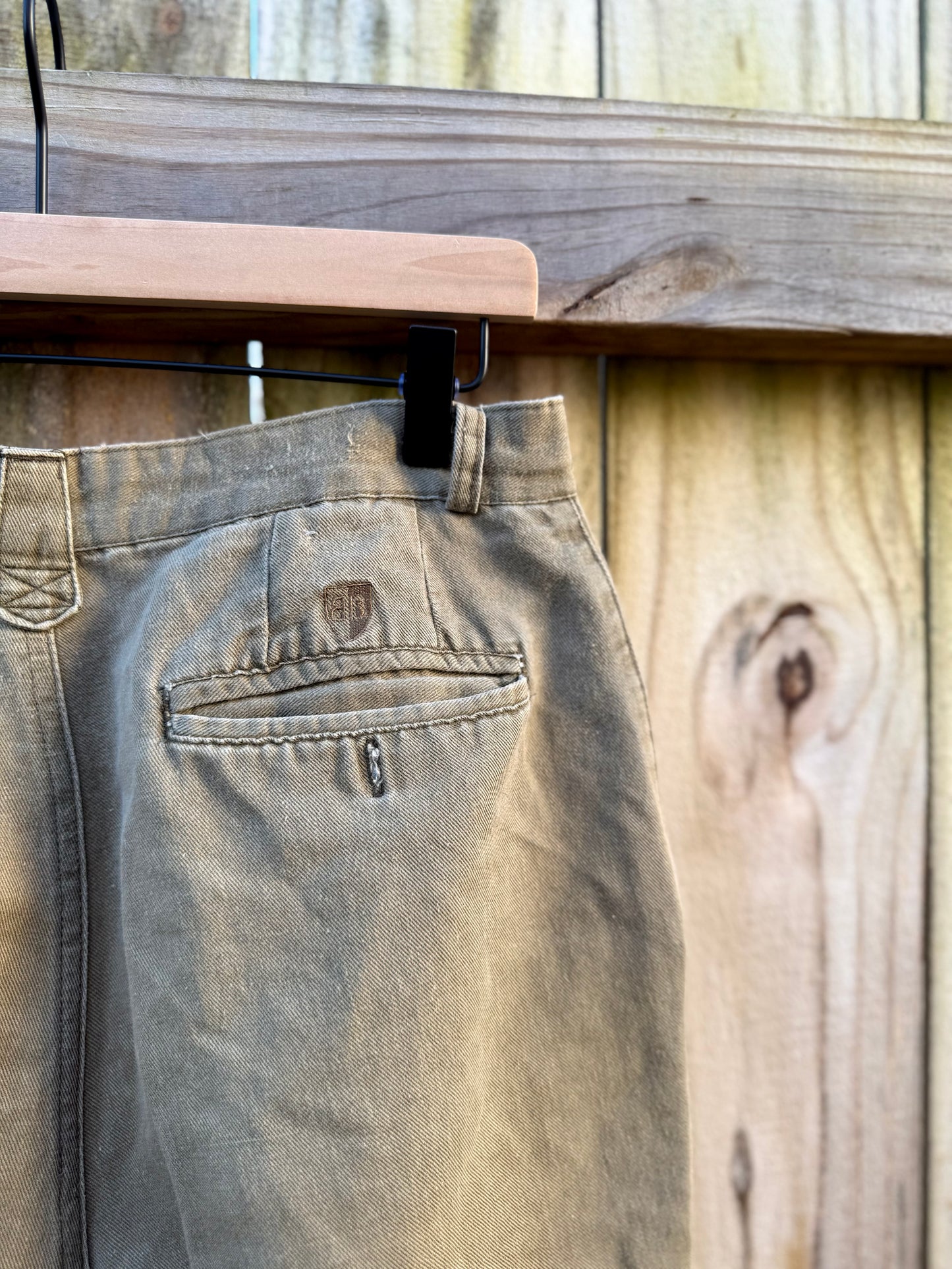 Vintage Bugle Boy Olive Twill Trousers – Relaxed 90s Fit