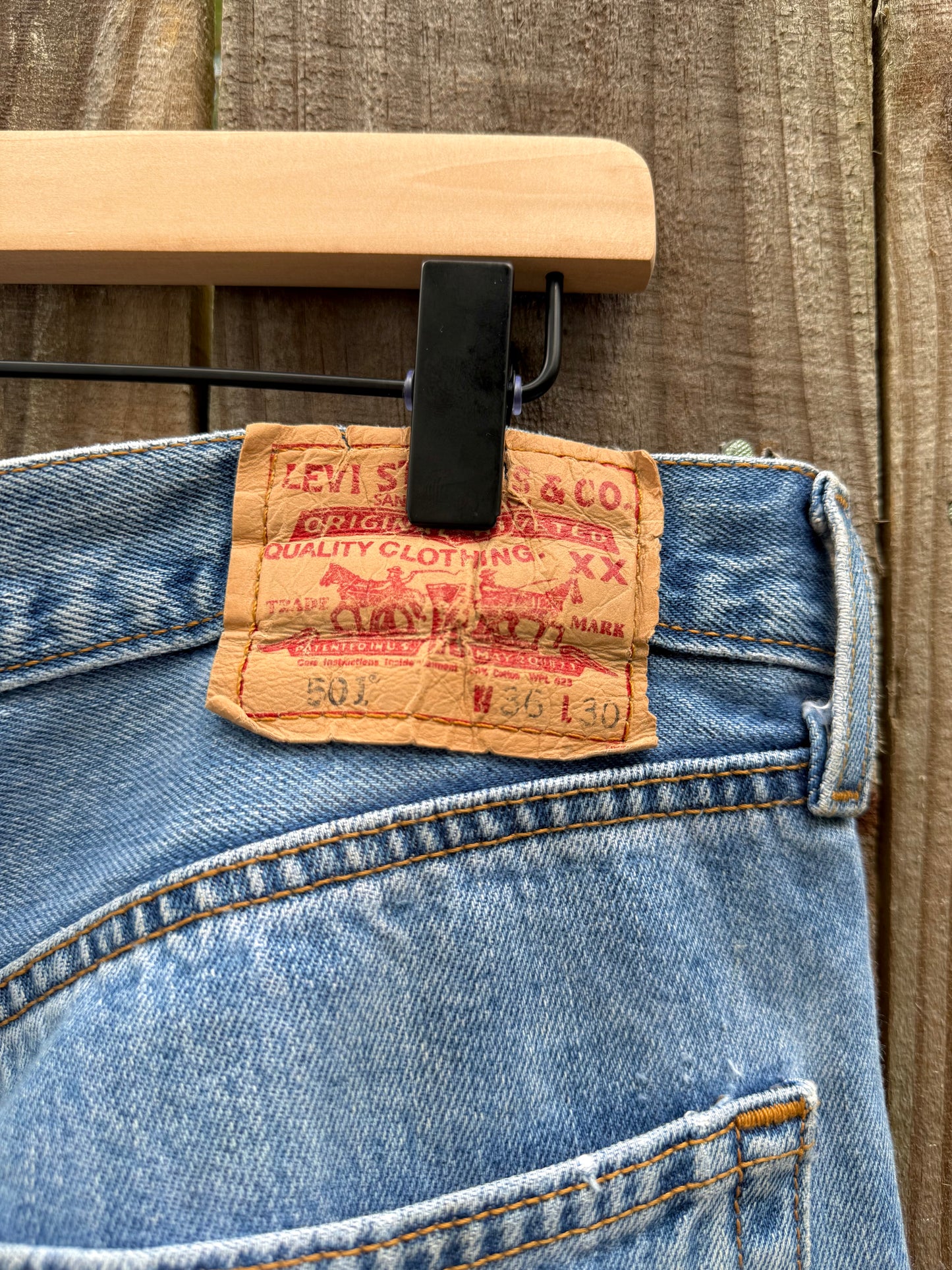 90s Levi’s 505 Jeans, Light Wash, Blank Red Tab (W36 L30)