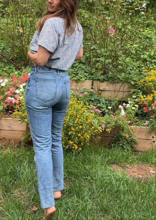 Pistola Keaton Slim Straight Jeans – Playday Wash (Size 27)