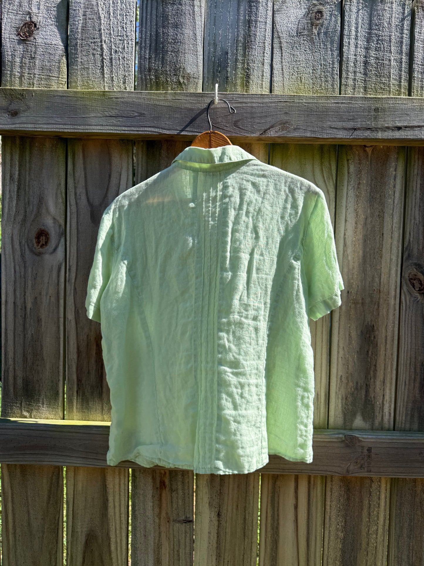 J. Jill Pistachio Linen Pintuck Button Up Shirt Medium