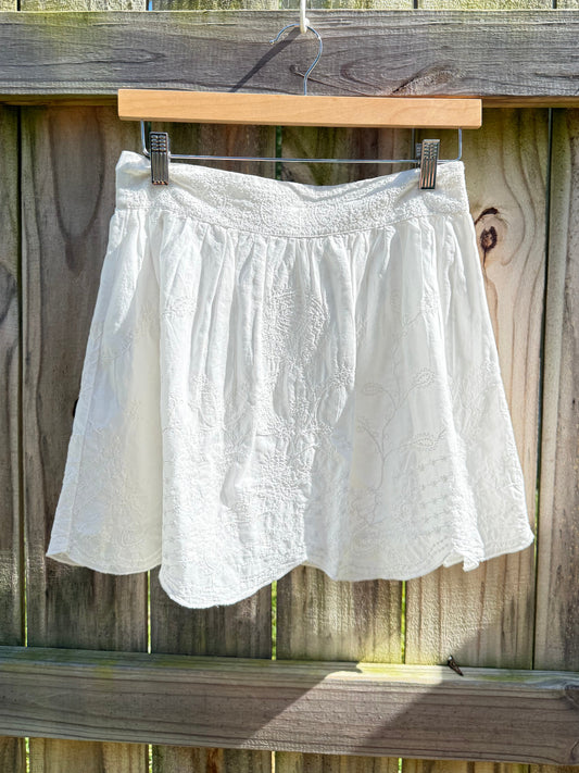 White Embroidered Cotton Mini Skirt | Dôen Inspired Cottagecore