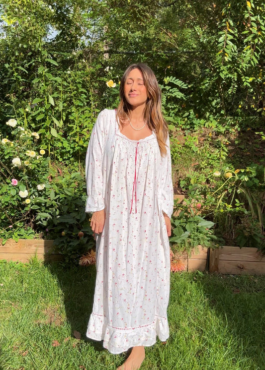 Vintage Floral Nightgown Dress – White with Tiny Red + Yellow Blooms - Cottagecore
