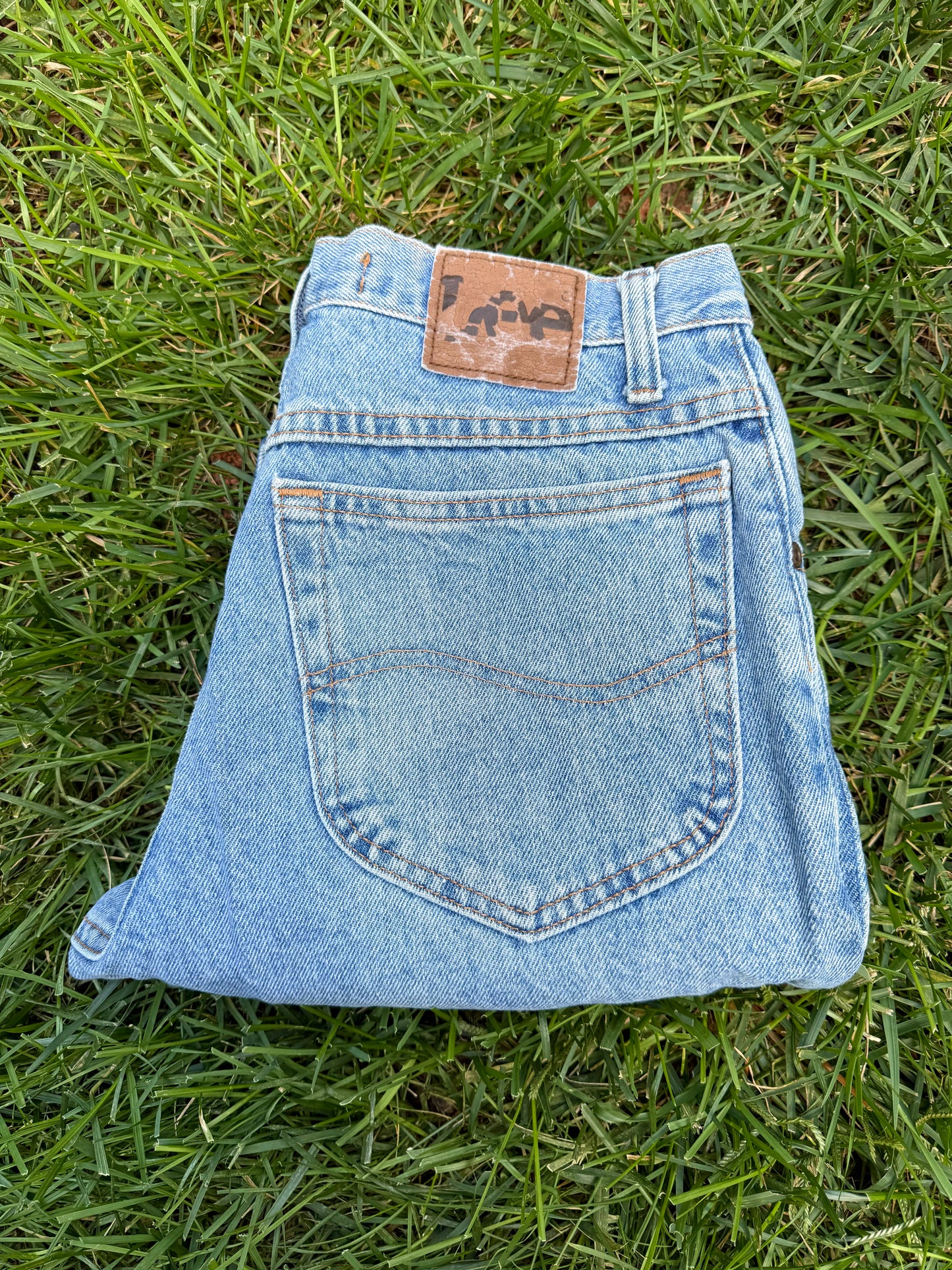 Vintage Lee 90s Regular Fit Mom Jeans, High Waist, Straight Leg