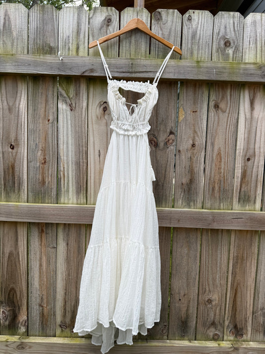 White Gauze Tie Back Tiered Maxi Dress Romantic Cottagecore Beach Vacation M