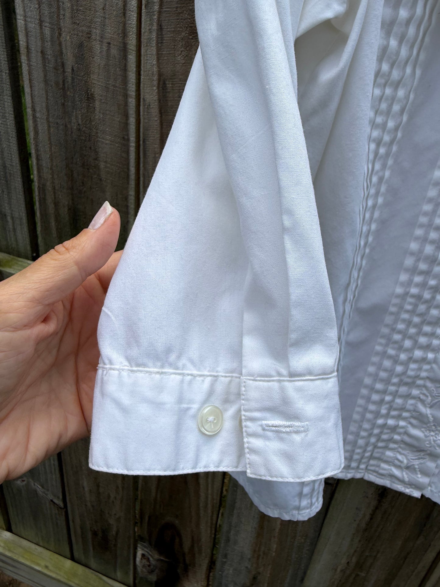 Vintage Embroidered Peter Pan Collar Blouse | Christie & Jill White Cotton Blend Top