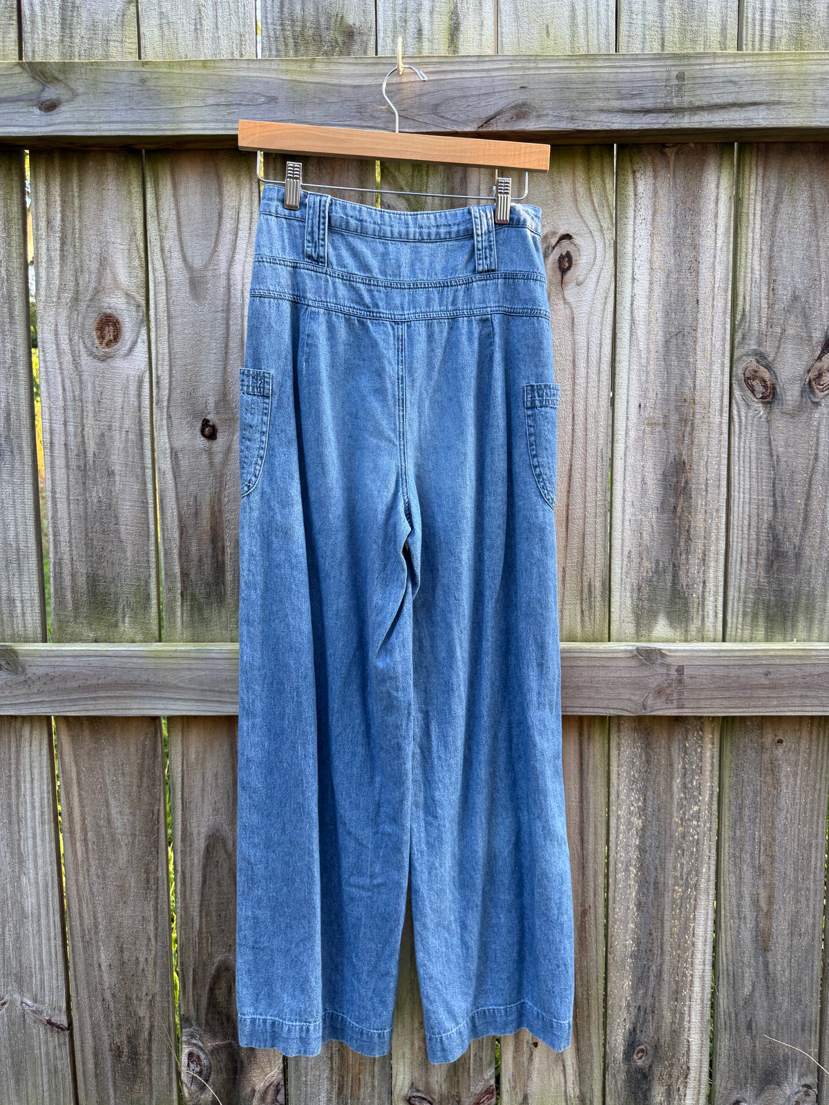 Vintage 90s Y2K Wide Leg Utility Jeans | Baggy Pocket Denim