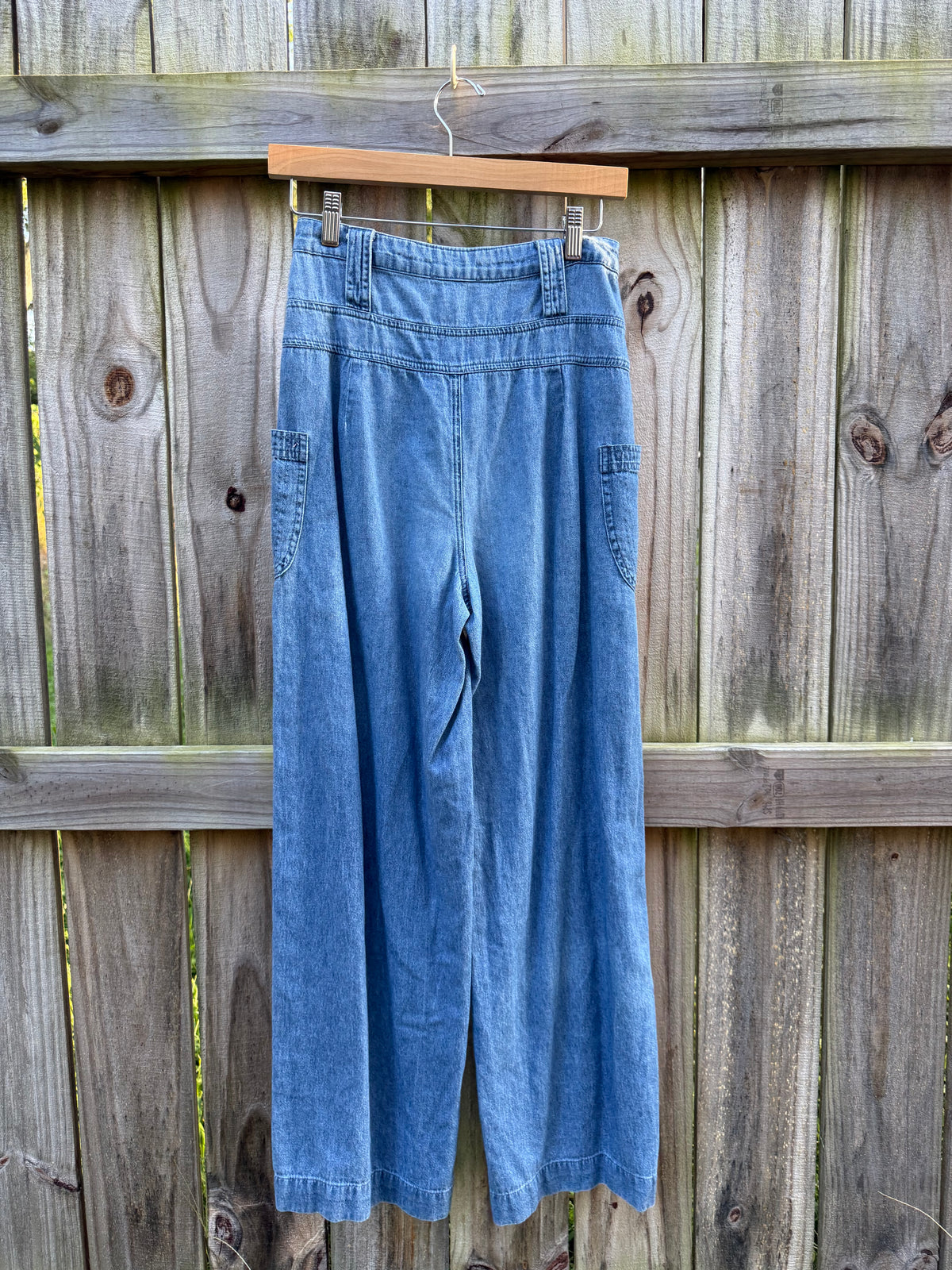 Vintage 90s Y2K Wide Leg Utility Jeans | Baggy Pocket Denim