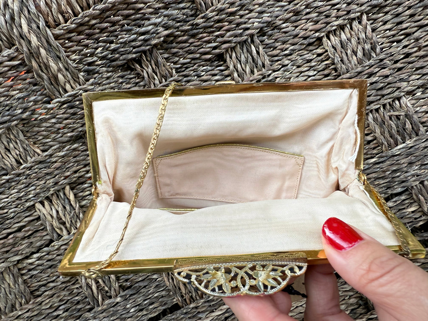 Vintage Needlepoint Floral Clutch