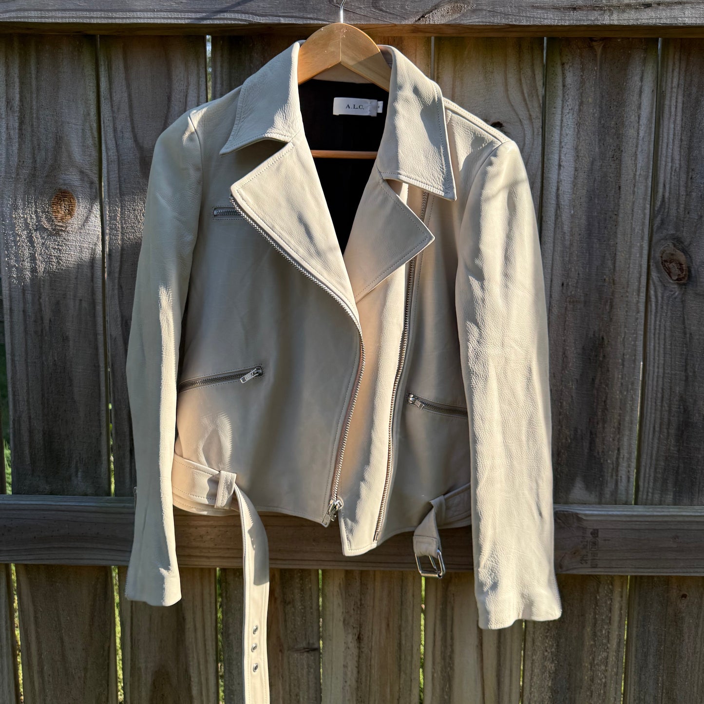 A.L.C. 100% Leather Moto Jacket Cream Silver Hardware Size 6