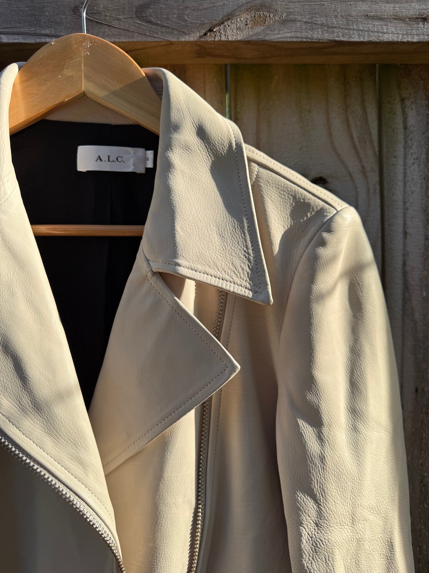 A.L.C. 100% Leather Moto Jacket Cream Silver Hardware Size 6