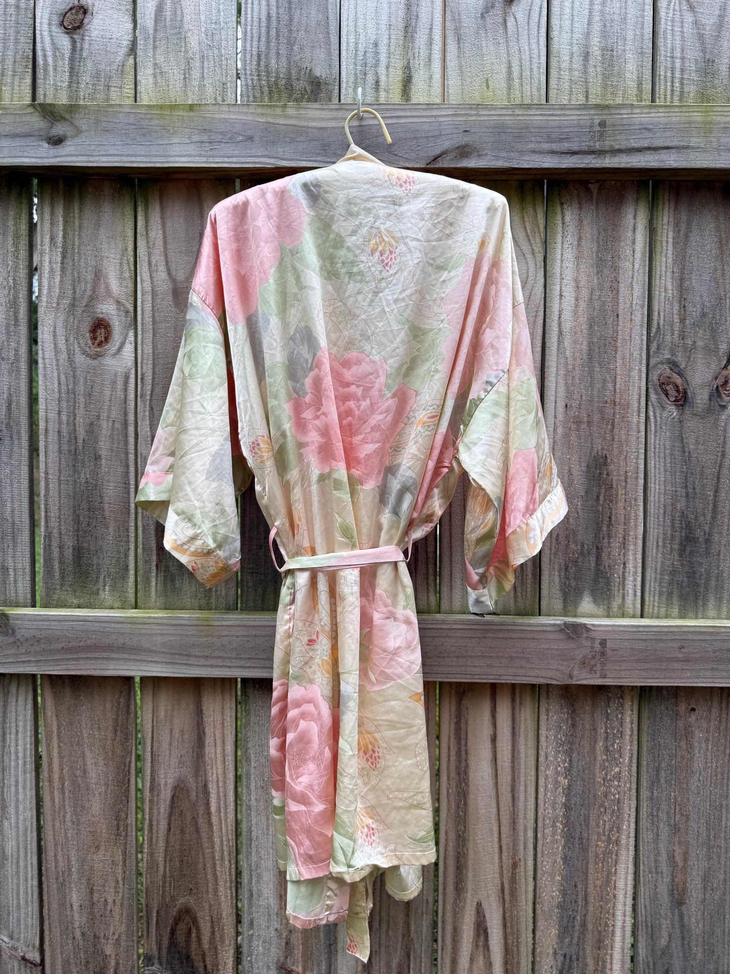 Vintage Pastel Floral Satin Painterly Robe