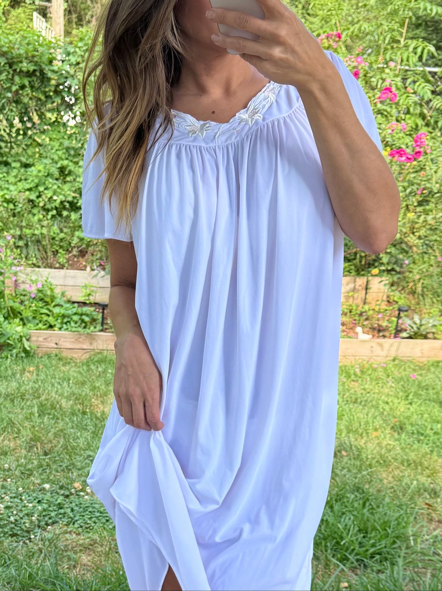 Vintage Miss Elaine Embroidered House Dress