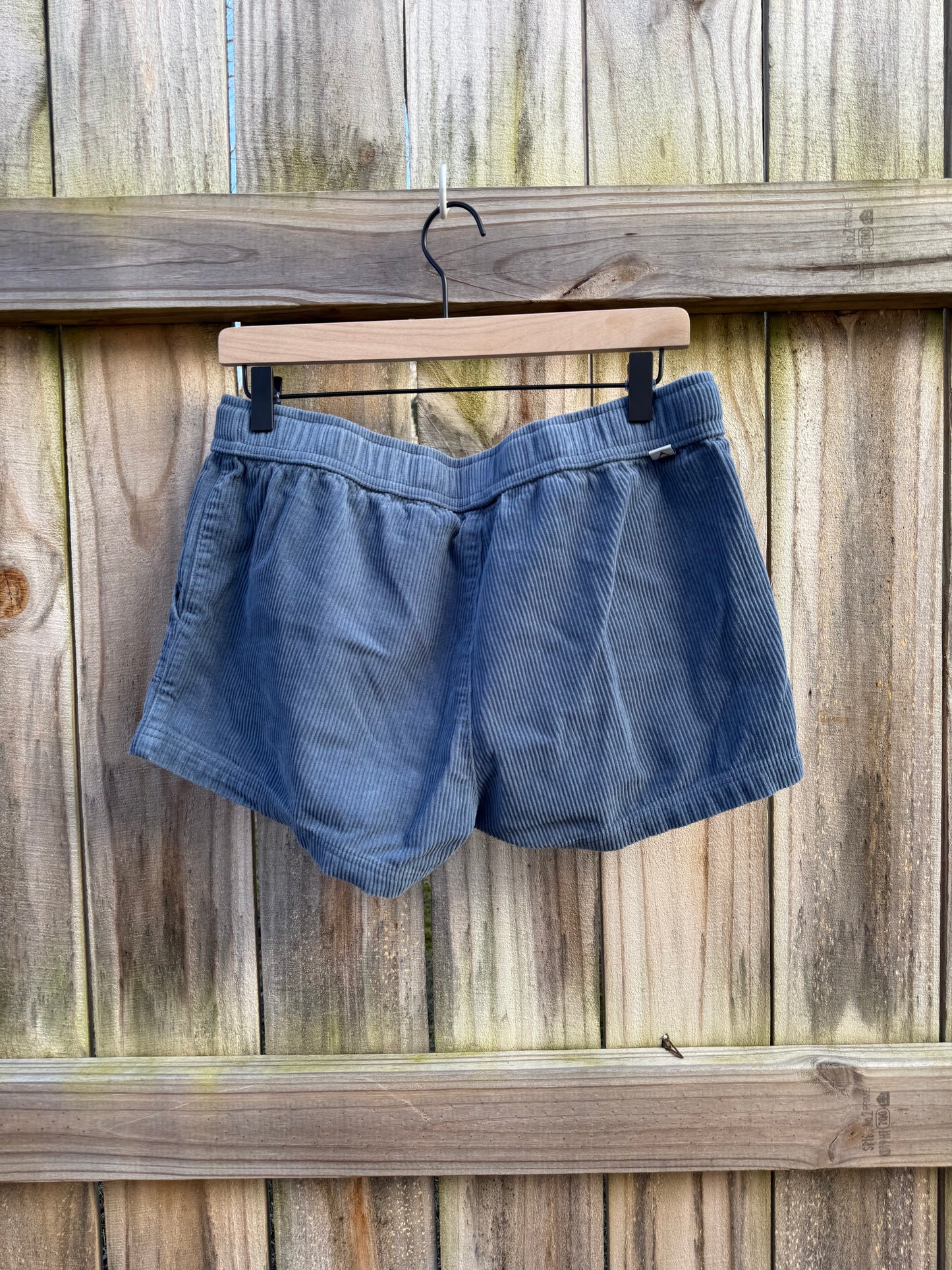 Passenger Corduroy Trail Shorts Blue Elastic Waist Belted – M