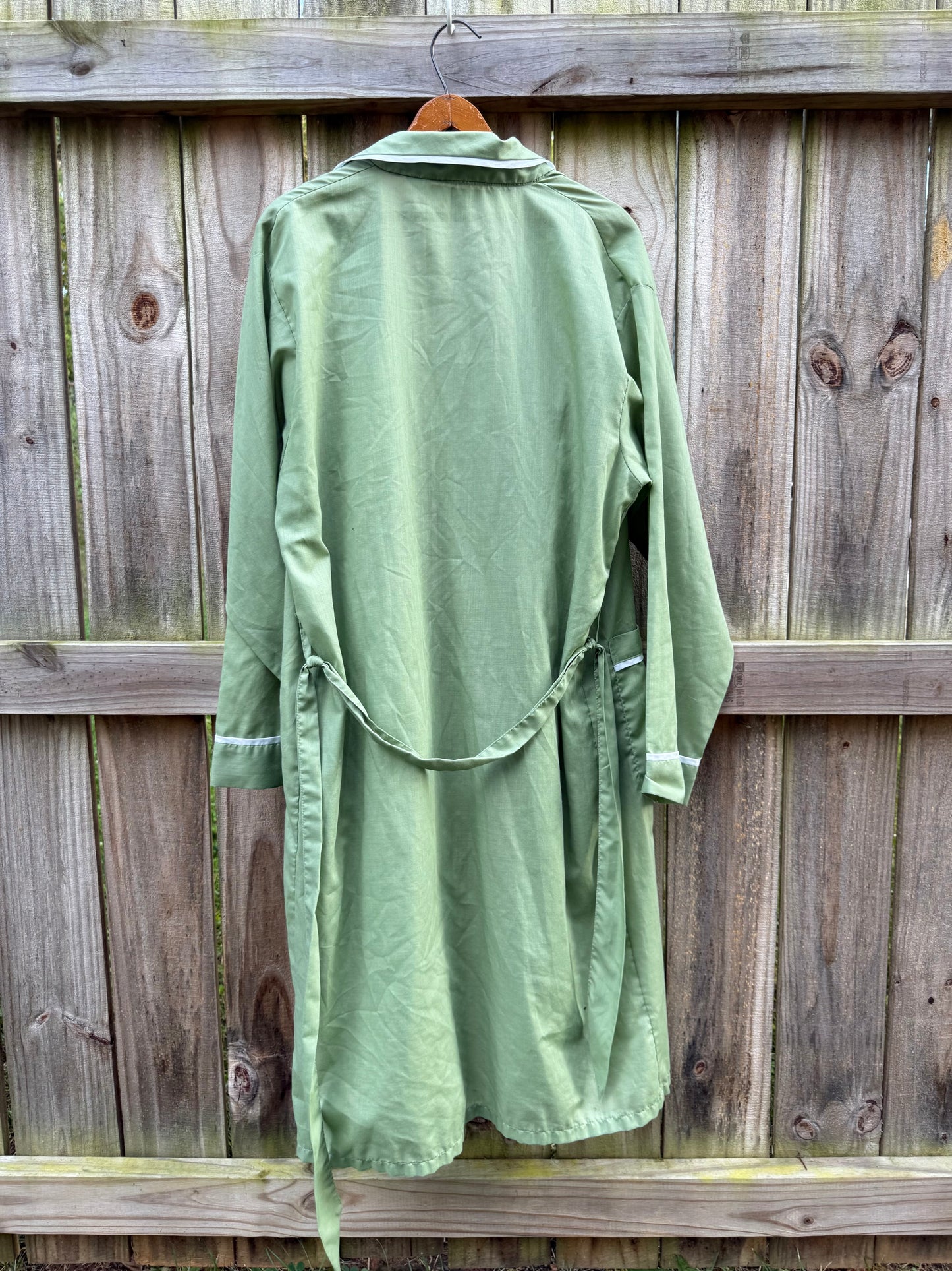 Vintage Sage Piped Robe