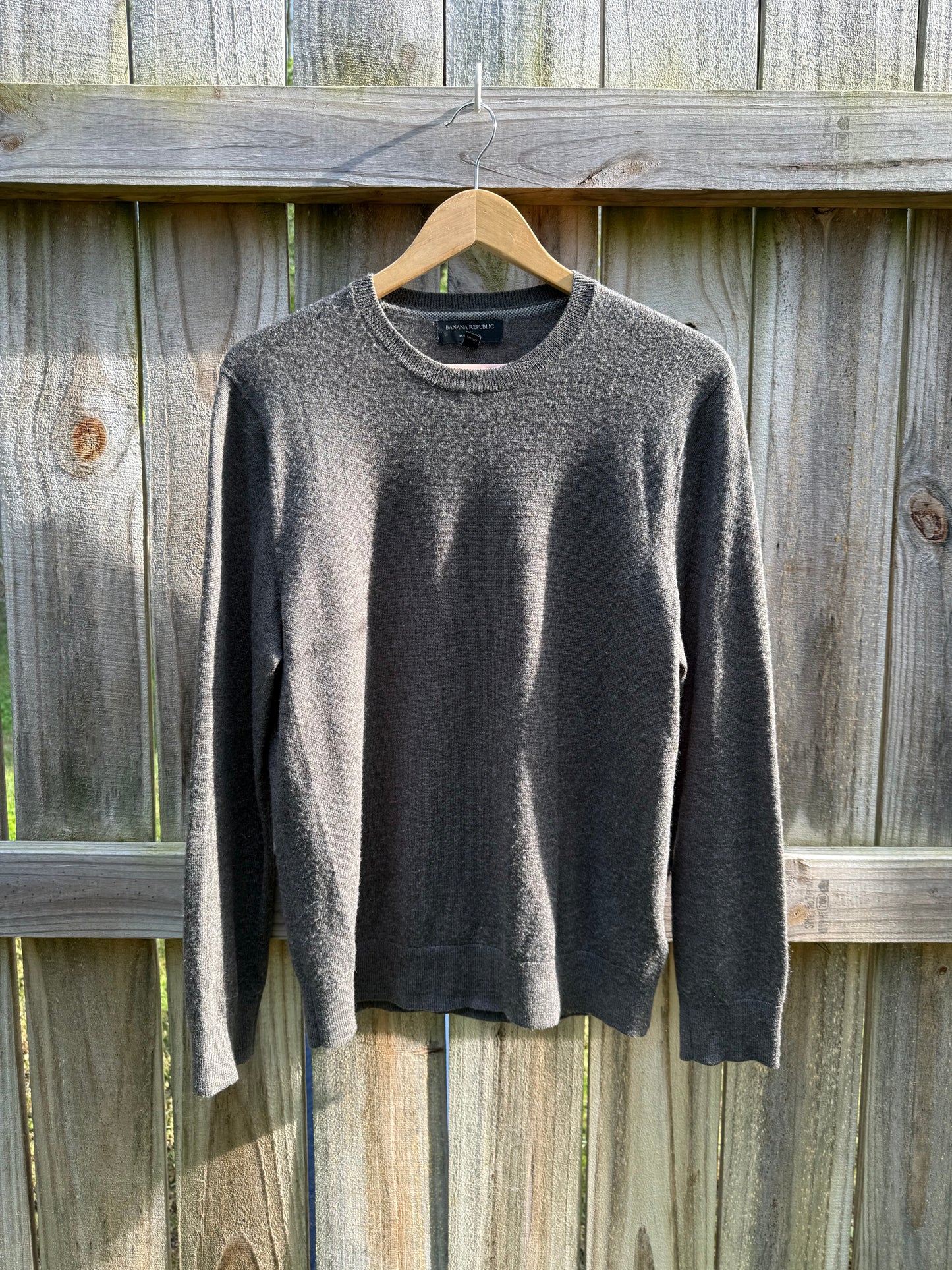 Banana Republic Merino Wool Crewneck Sweater Charcoal Gray Size M