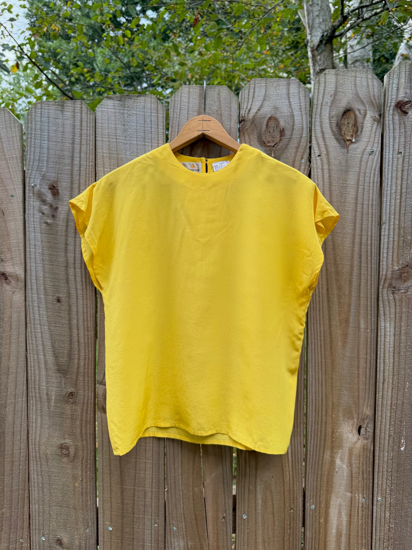 Late 80s / Early 90s Liz Claiborne Silk Top – Golden Hour Vintage