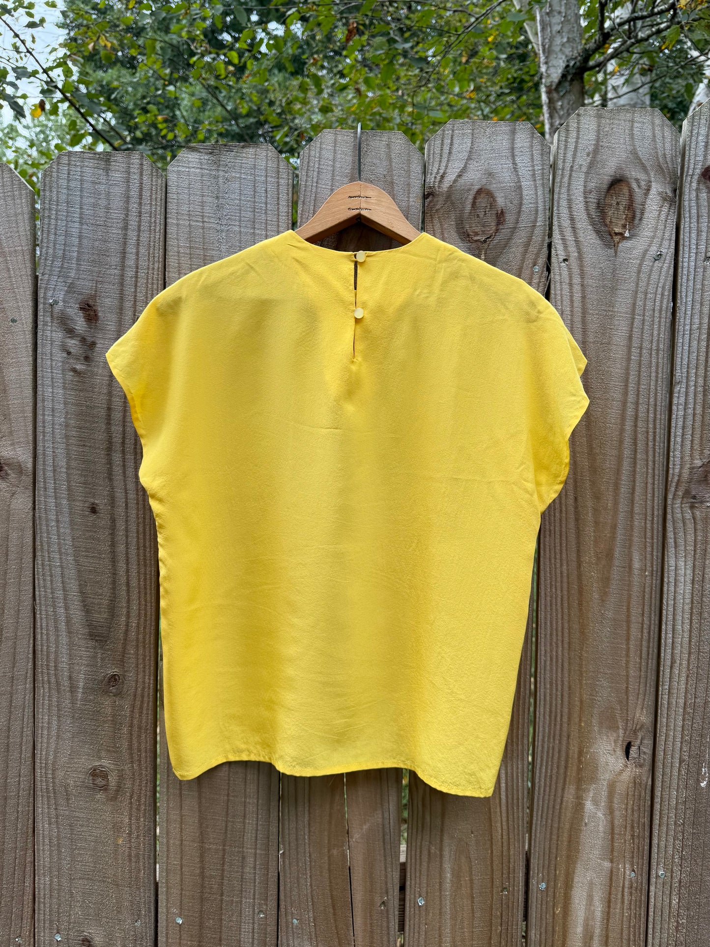 Late 80s / Early 90s Liz Claiborne Silk Top – Golden Hour Vintage