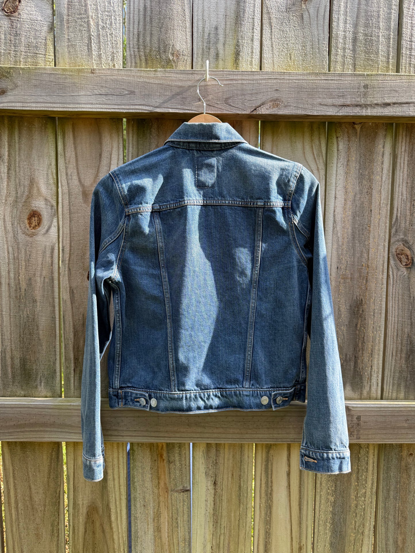 GAP Classic Denim Jacket, 90's minimalism