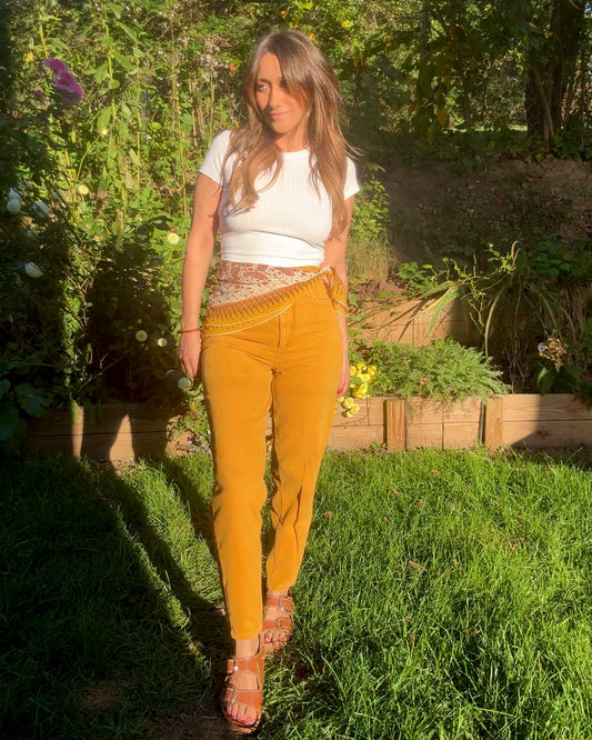 Ochre 90s High-Waist Jeans — Vintage Giorgio Fiorlini Cotton Denim