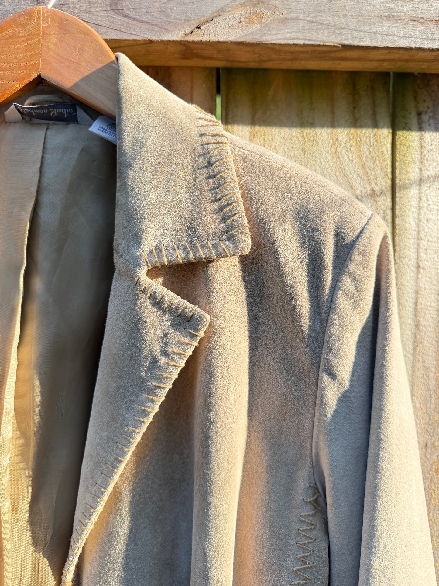 Madison Studio Genuine Suede Whipstitch Jacket – Taupe – Size 8