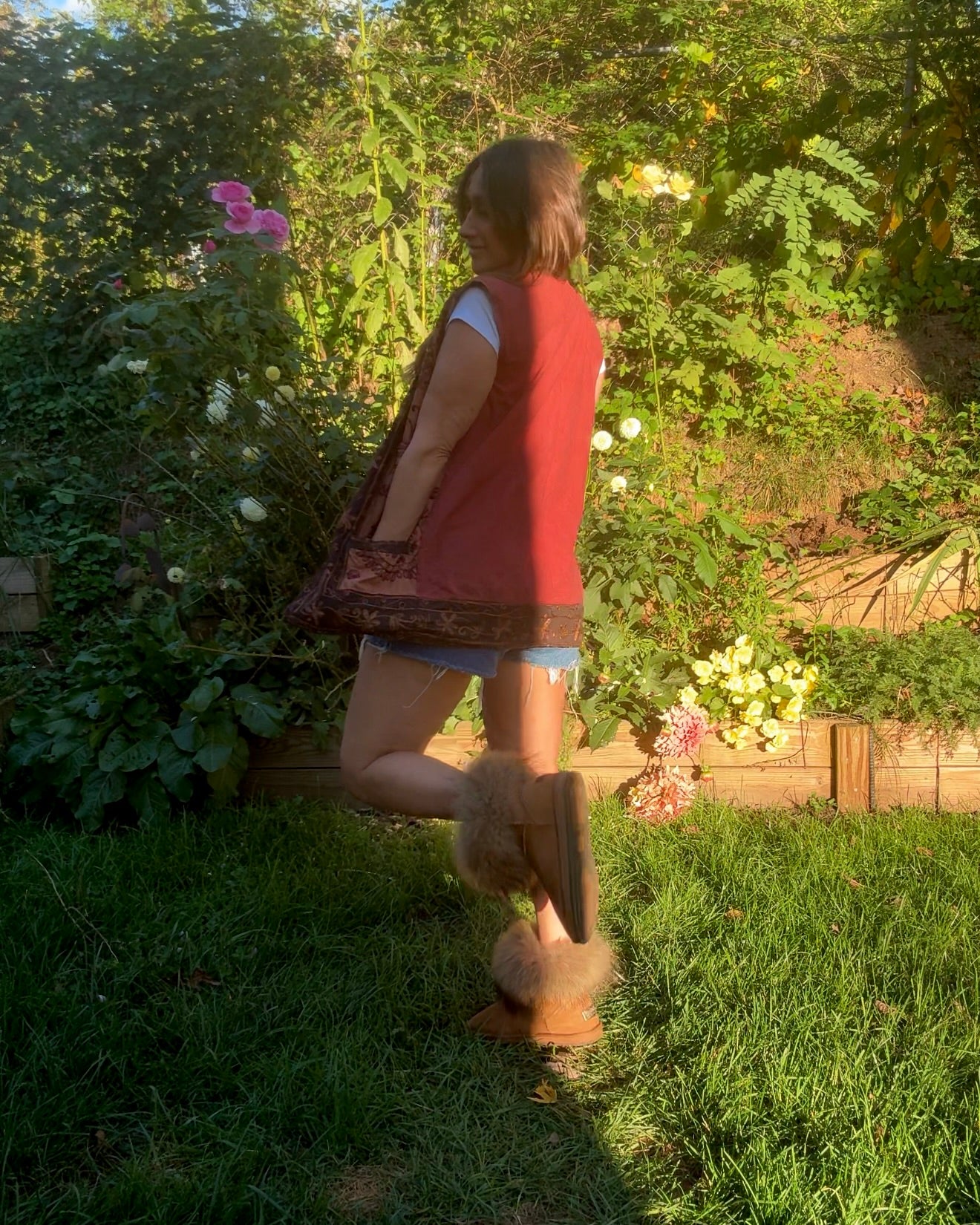 Embroidered Sunset Vest — Vintage India Cotton Boho Layer