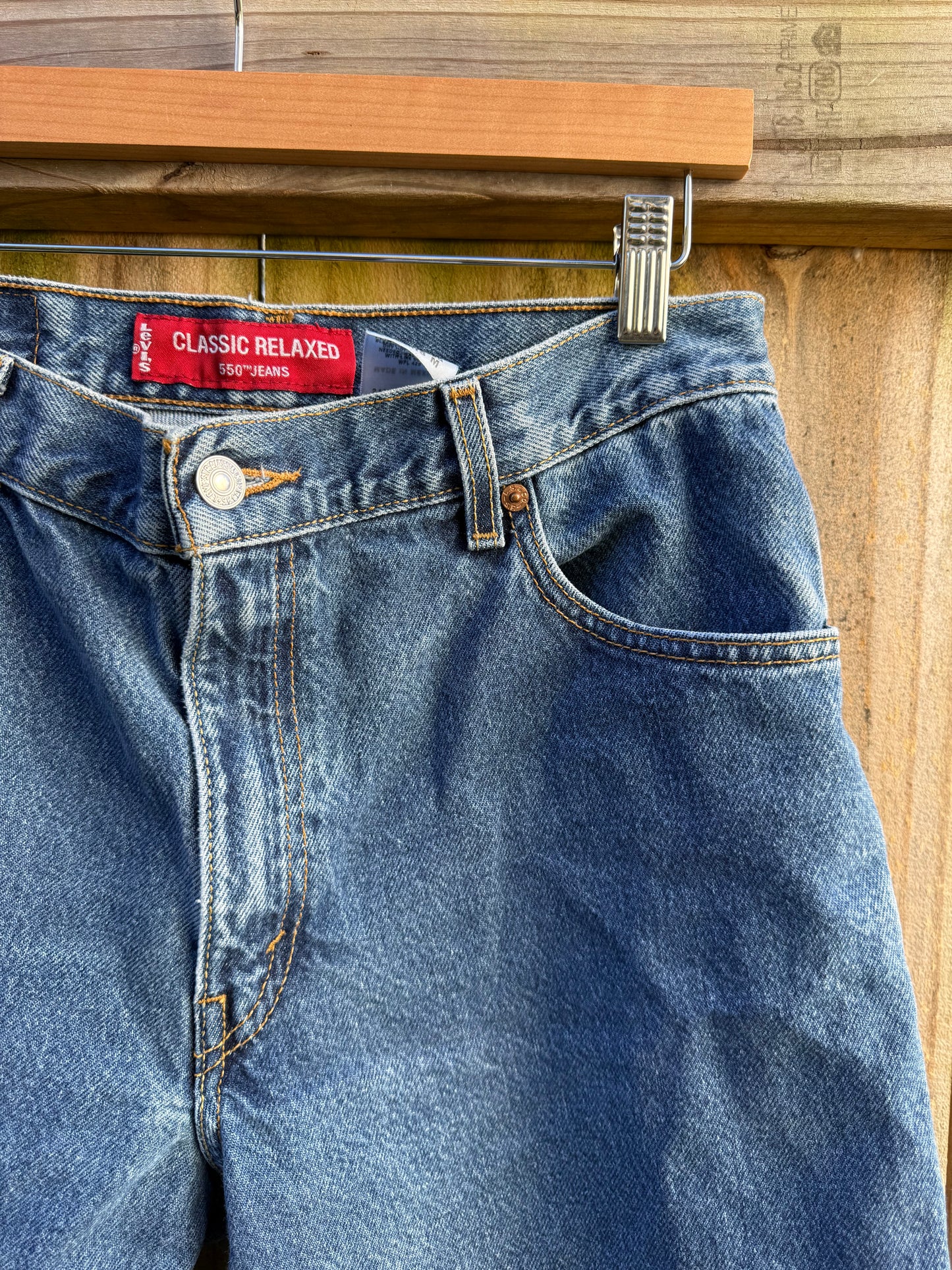 Vintage Levi’s 550 Classic Relaxed Taper Jeans