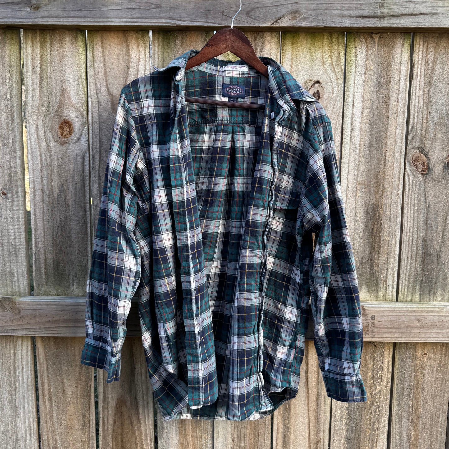 Vintage Plaid Button Down Shirt / Green Navy Tartan / 100% Cotton / Made in USA