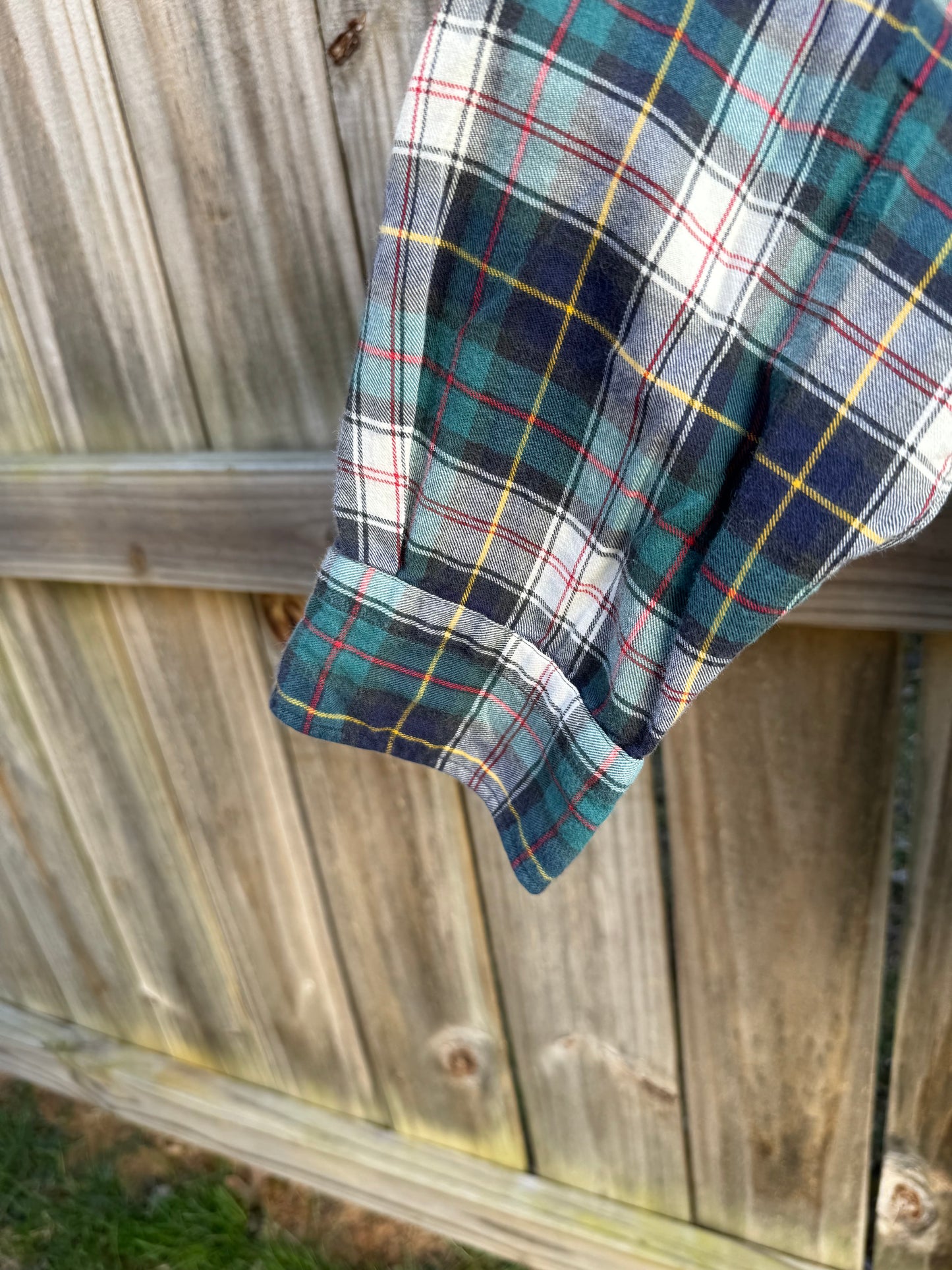 Vintage Plaid Button Down Shirt / Green Navy Tartan / 100% Cotton / Made in USA