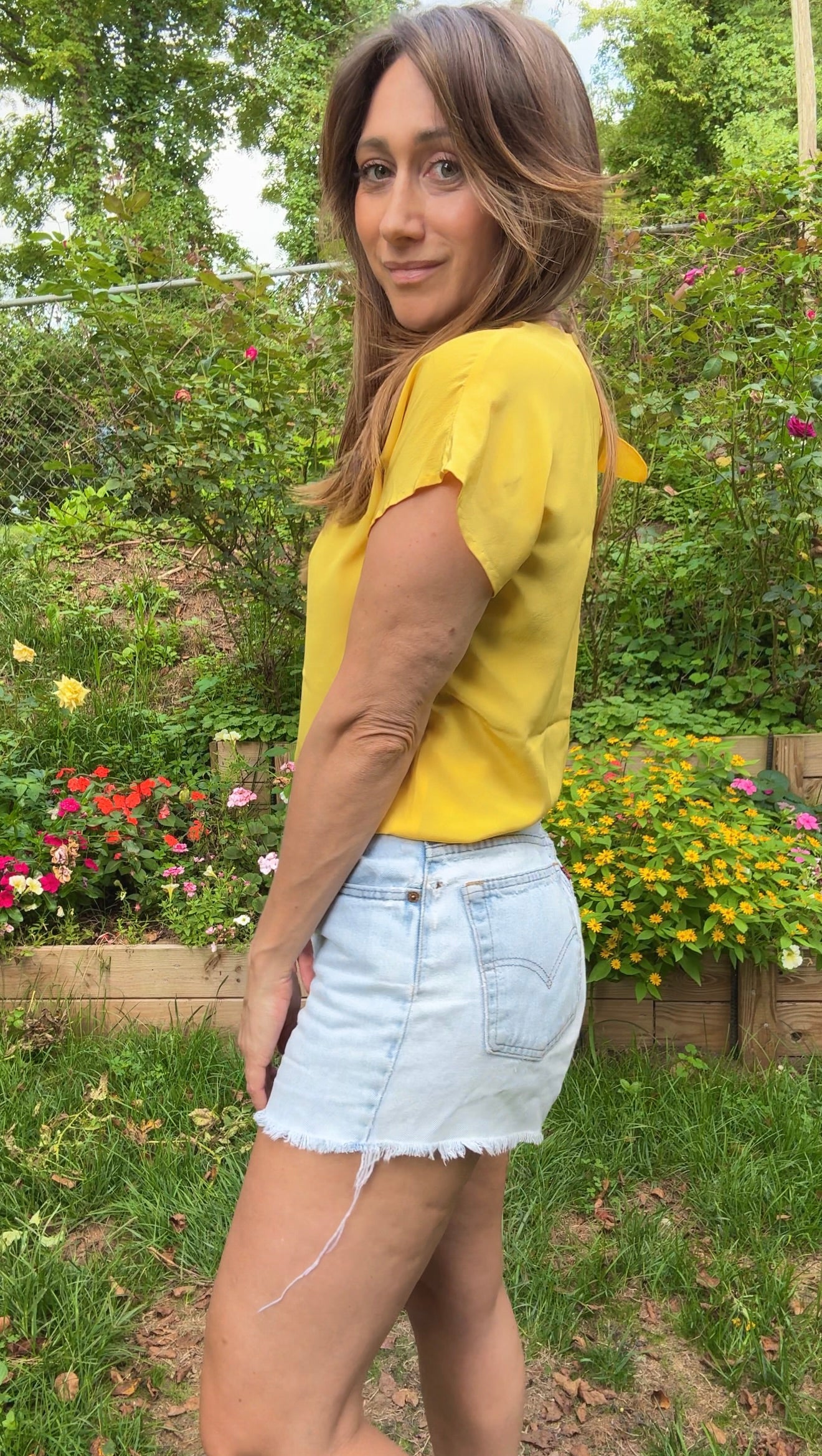 Late 80s / Early 90s Liz Claiborne Silk Top – Golden Hour Vintage