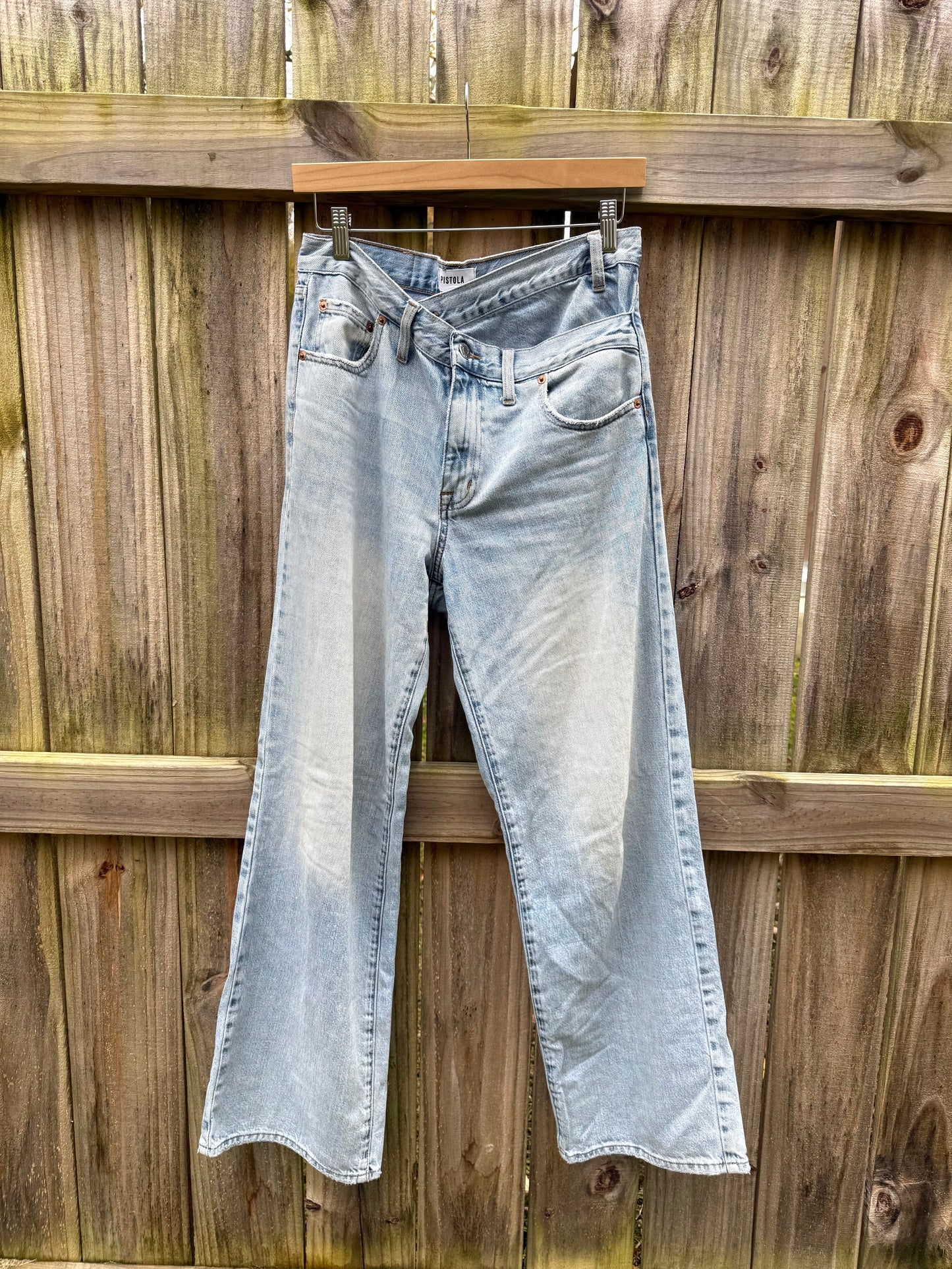 Pistola Criss-Cross Straight Jeans