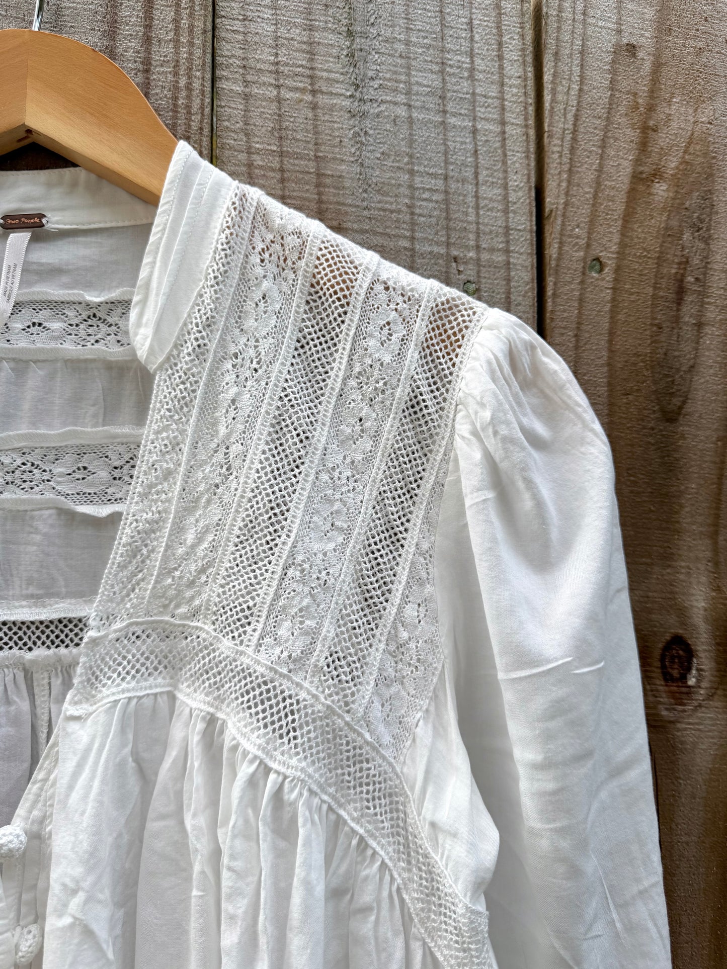 FREE PEOPLE LACE-PANELED BOHO BLOUSE — WHITE