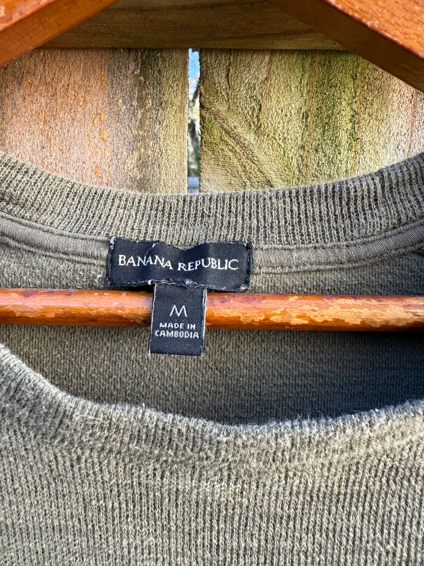 Banana Republic Olive Crewneck Knit Pullover