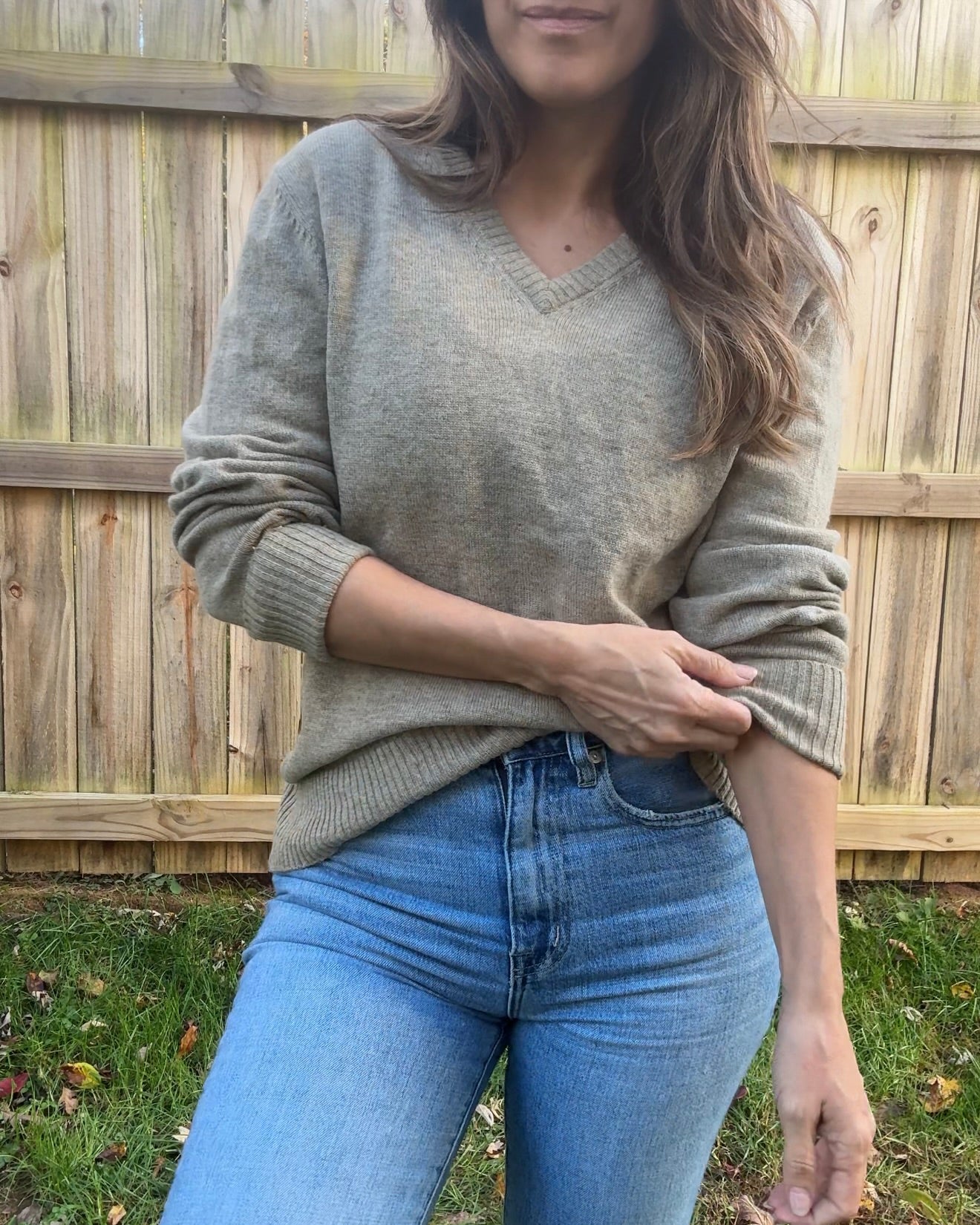 L.L. Bean Lambswool V-Neck Sweater - Vintage - Oatmeal Taupe