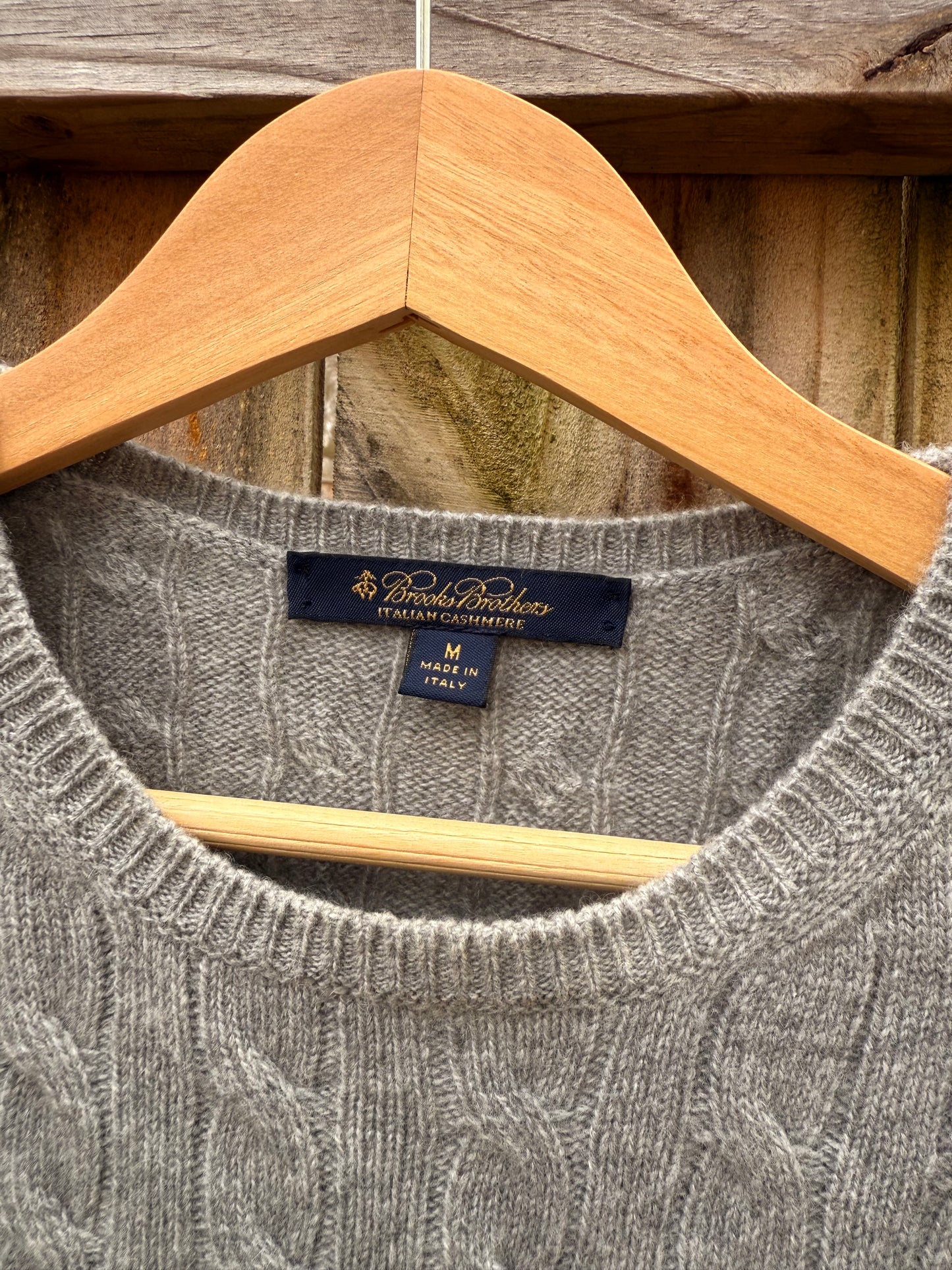 Brooks Brothers Italian Cashmere Cable Knit Sweater – Gray