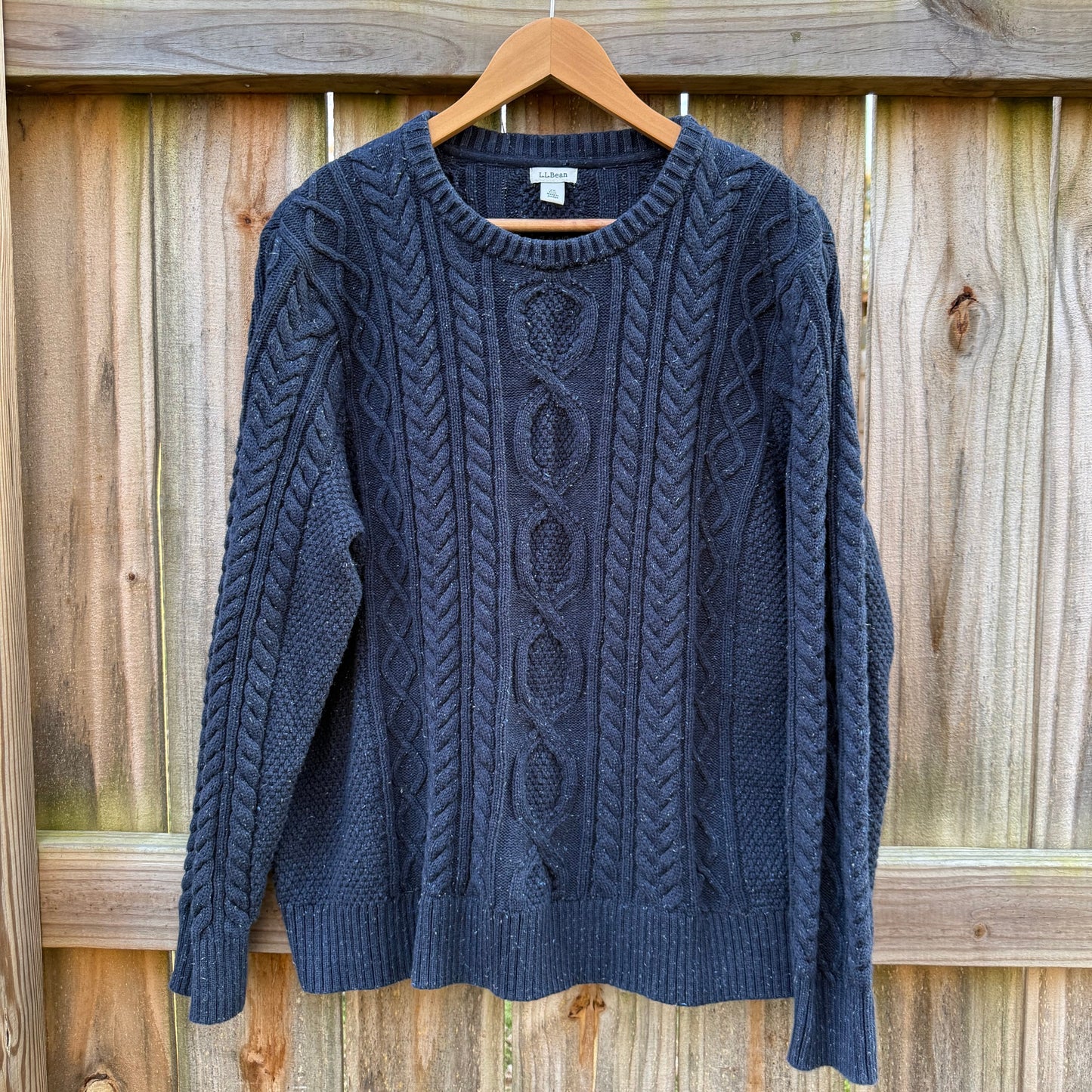 L.L.Bean Navy Cable Knit Sweater / Fisherman Crewneck Pullover