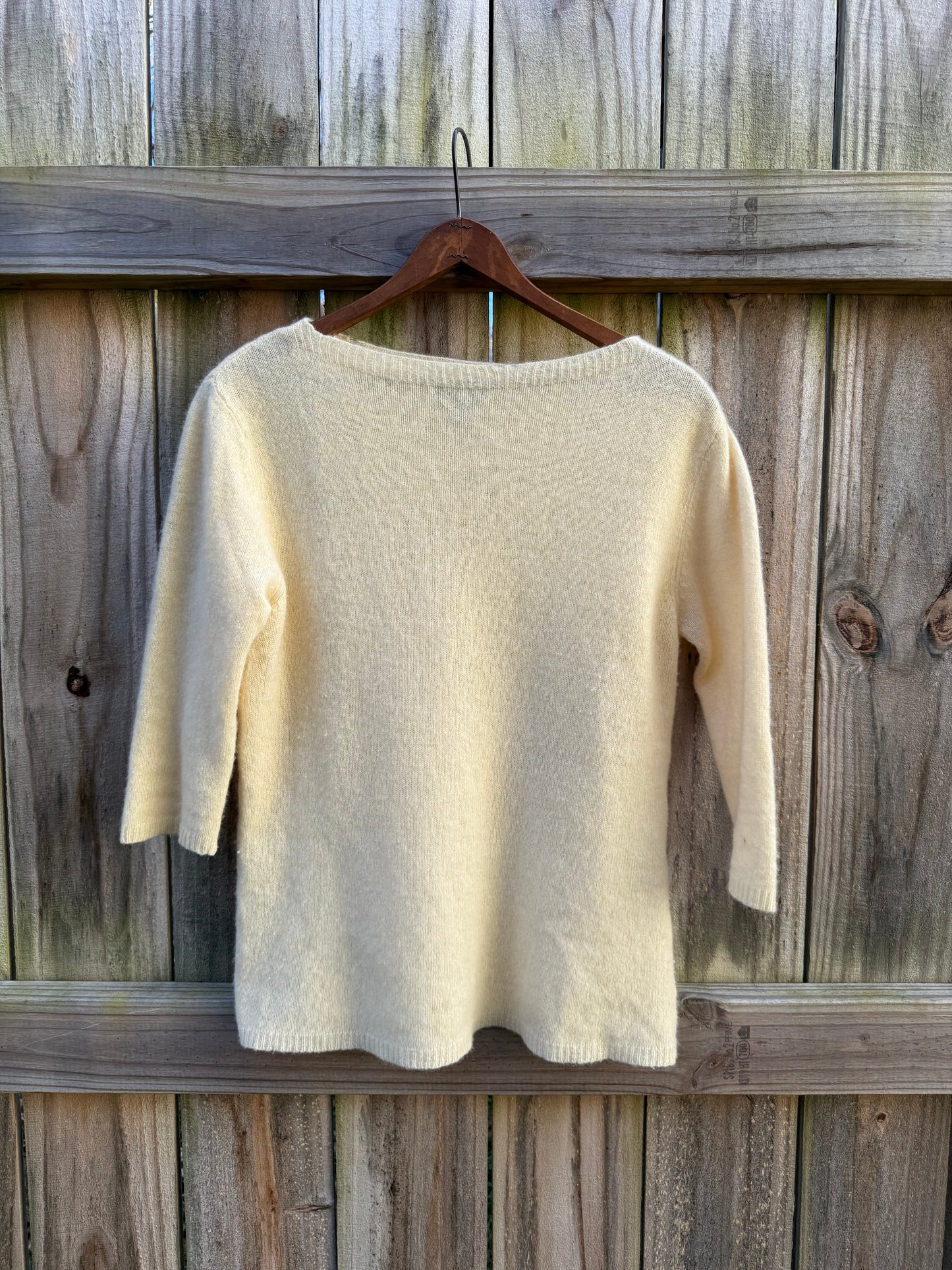 90s Mendocino 100% Cashmere Sweater (Butter Cream)
