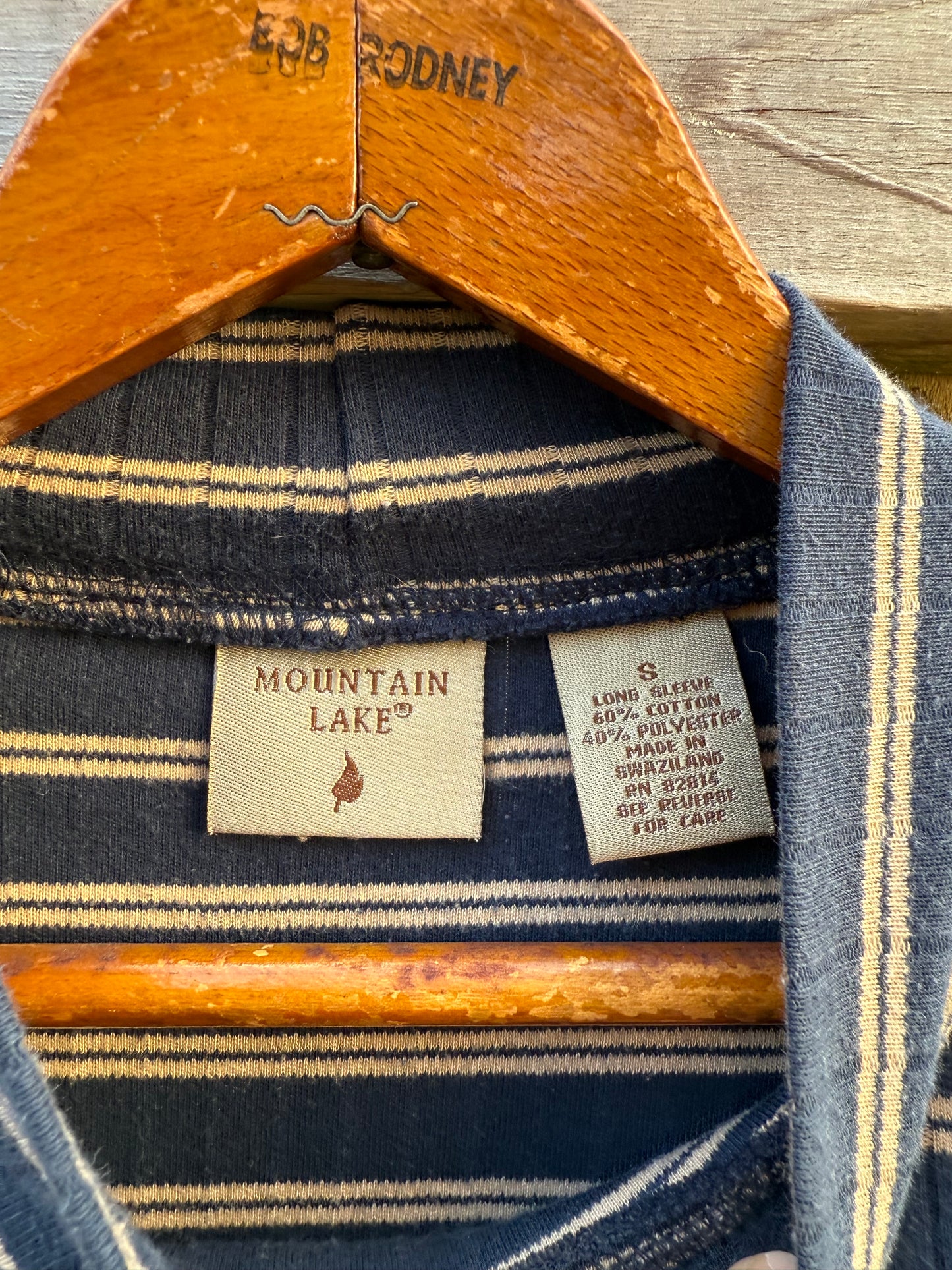 Vintage 90s Mountain Lake Ribbed Stripe Mockneck Tee