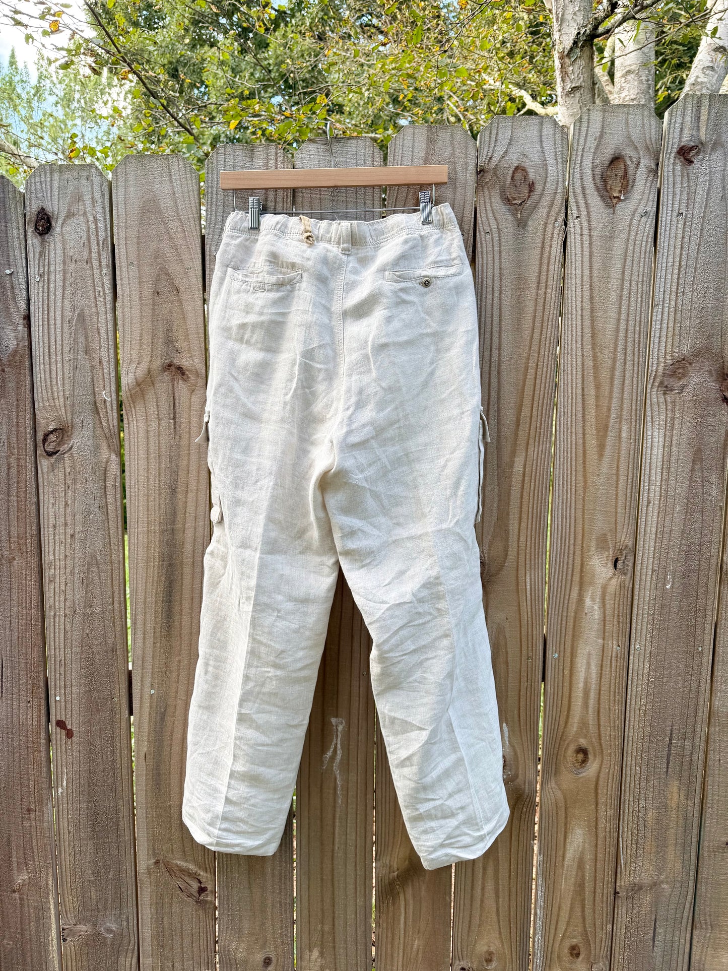 Relaxed Linen Cargo Pants in Washed Natural