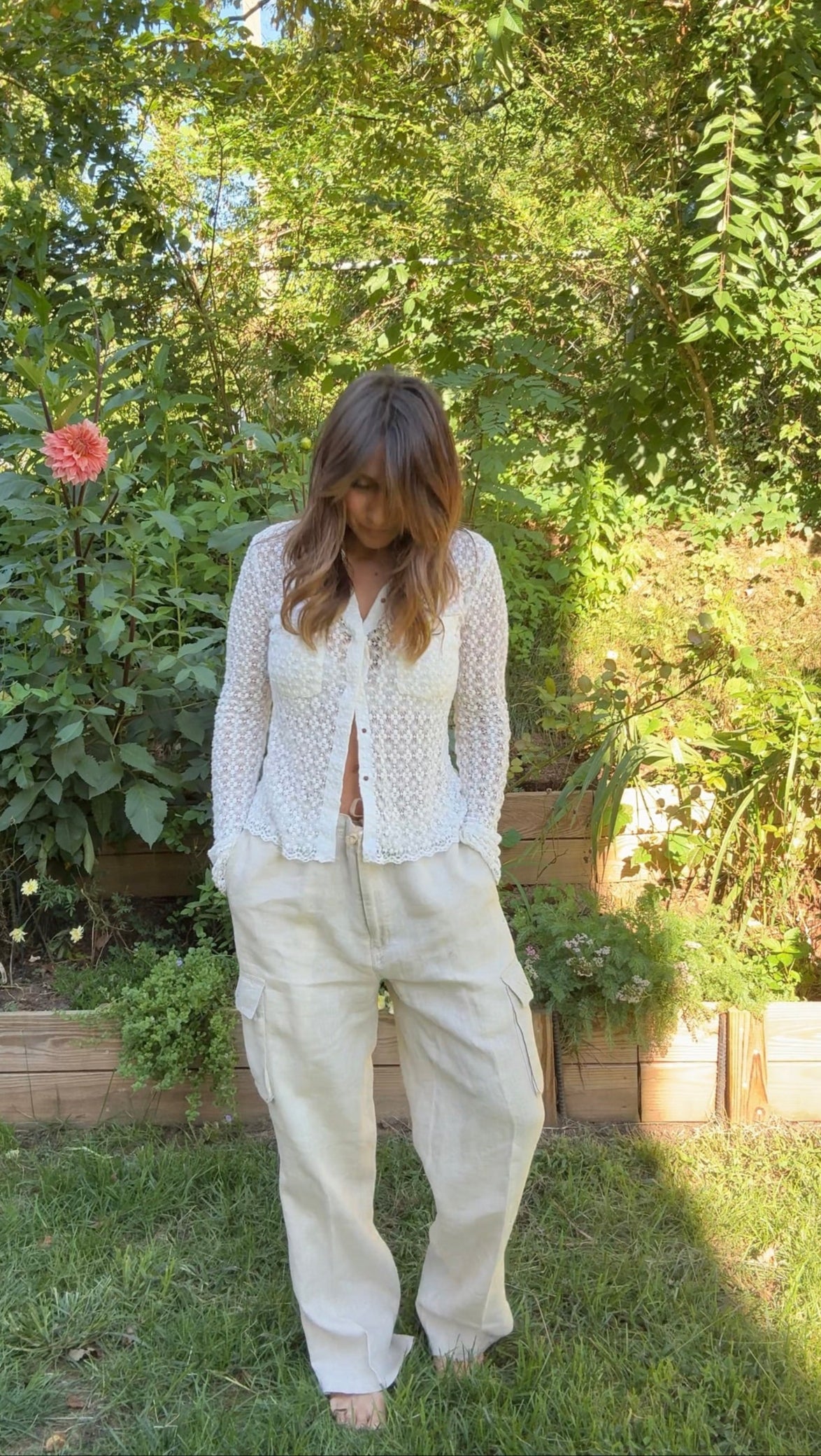 Relaxed Linen Cargo Pants in Washed Natural