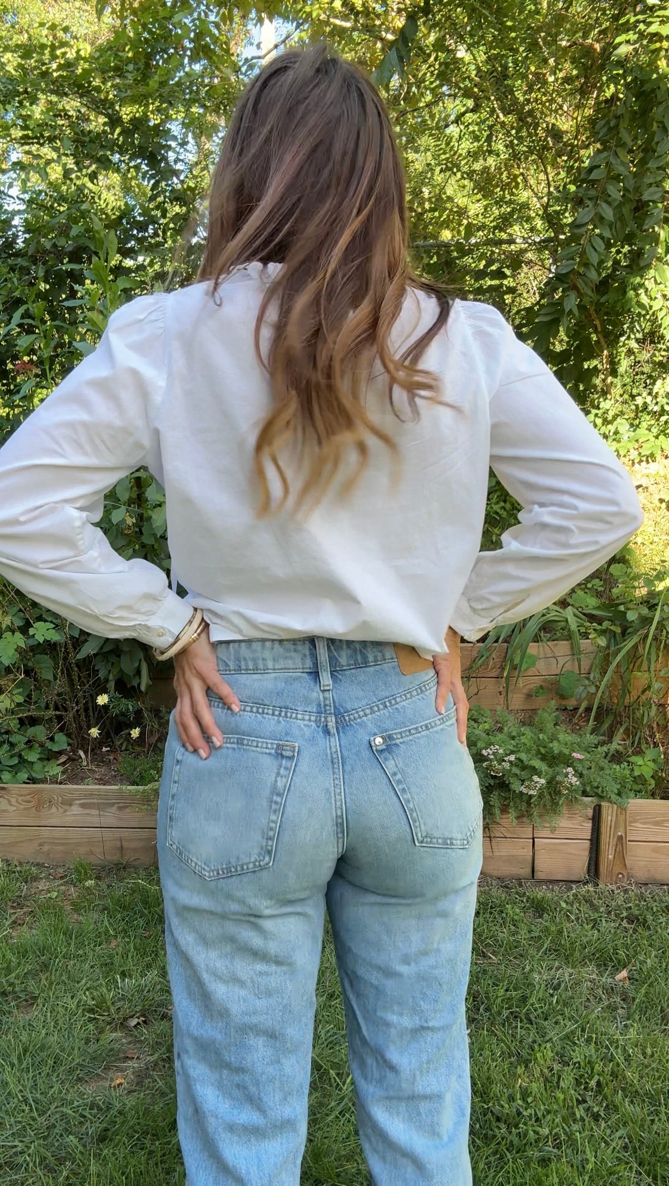 Low Waist Baggy Distressed Denim – Light Wash