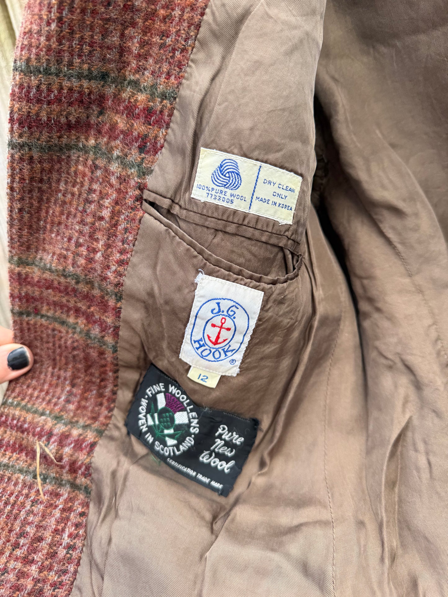 VINTAGE J.G. HOOK SCOTTISH WOOL PLAID BLAZER