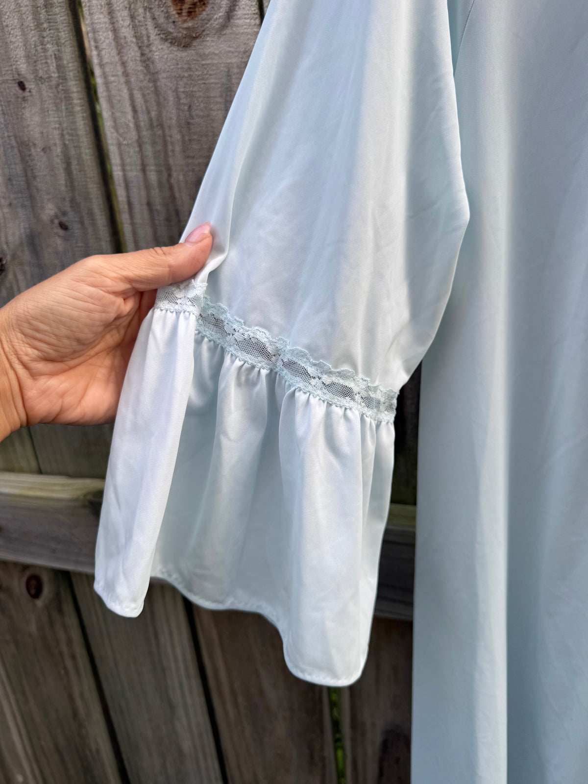 Vintage Embroidered Blue Peignoir Nightgown