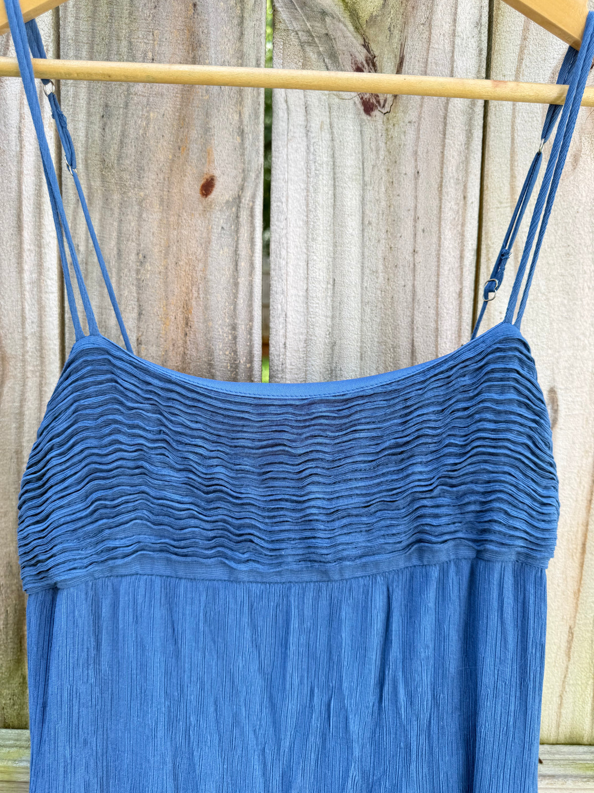 Kirious Blue Crinkle Tiered Maxi Dress M