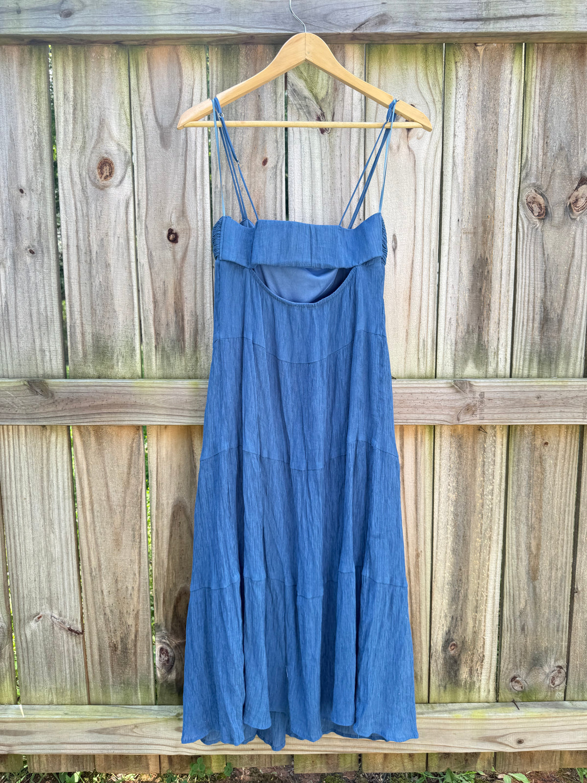 Kirious Blue Crinkle Tiered Maxi Dress M