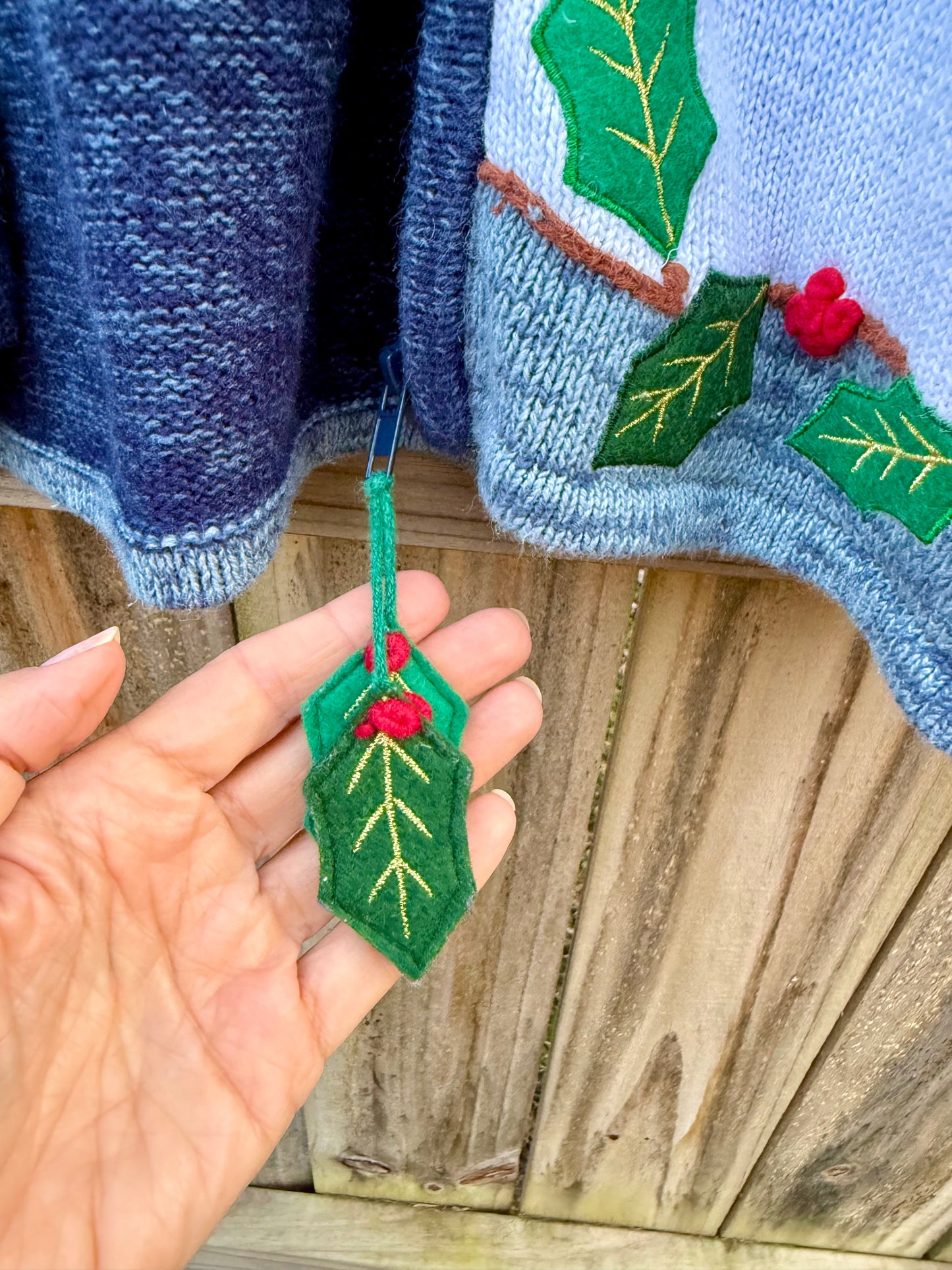 Vintage Tiara International Holiday Christmas Cardigan Sweater