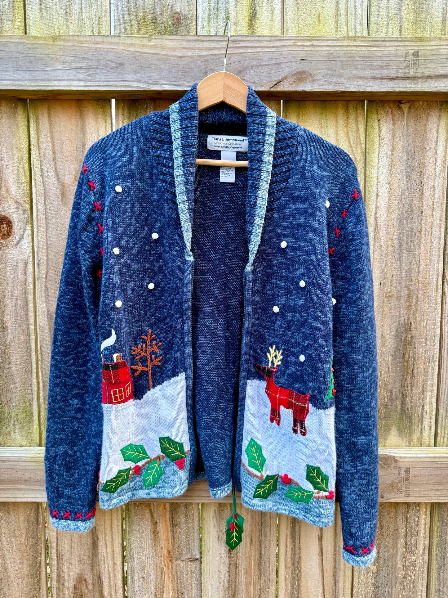 Vintage Tiara International Holiday Christmas Cardigan Sweater
