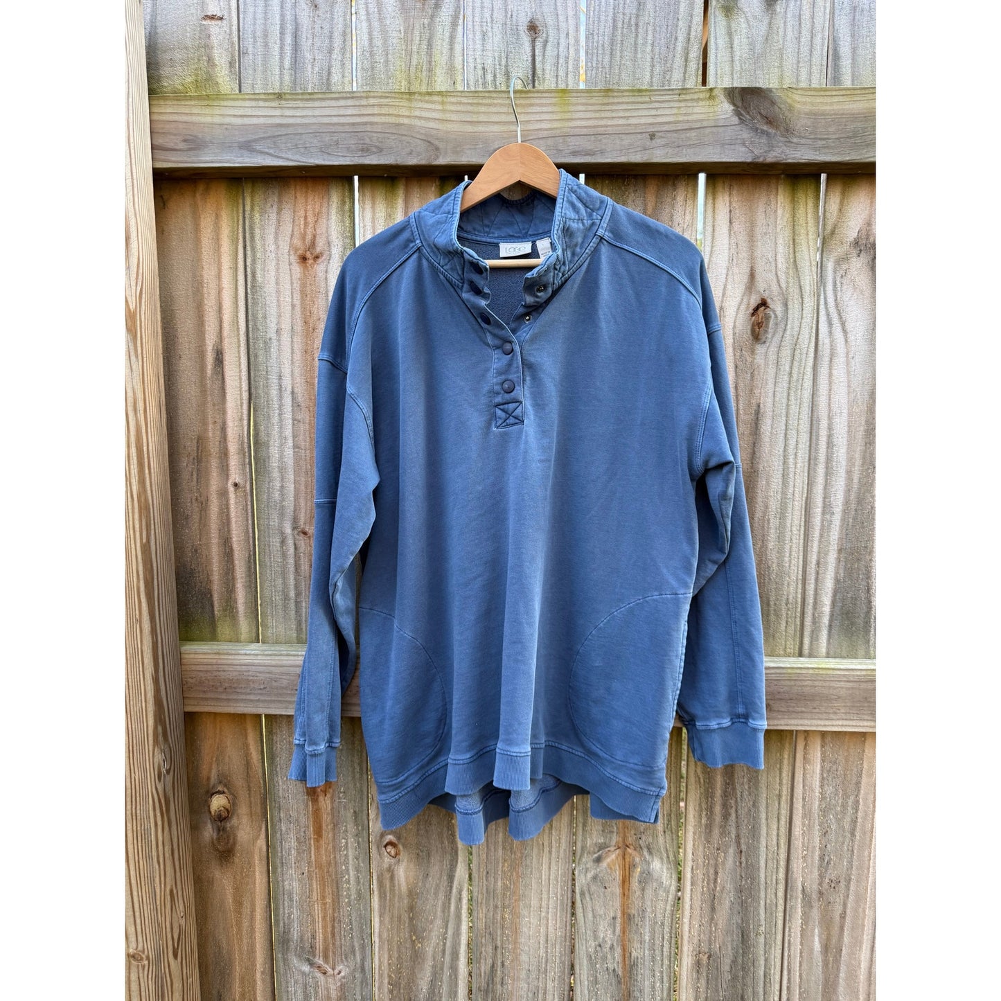 Lori Goldstein Blue Henley Sweatshirt / Oversized Coastal Pullover