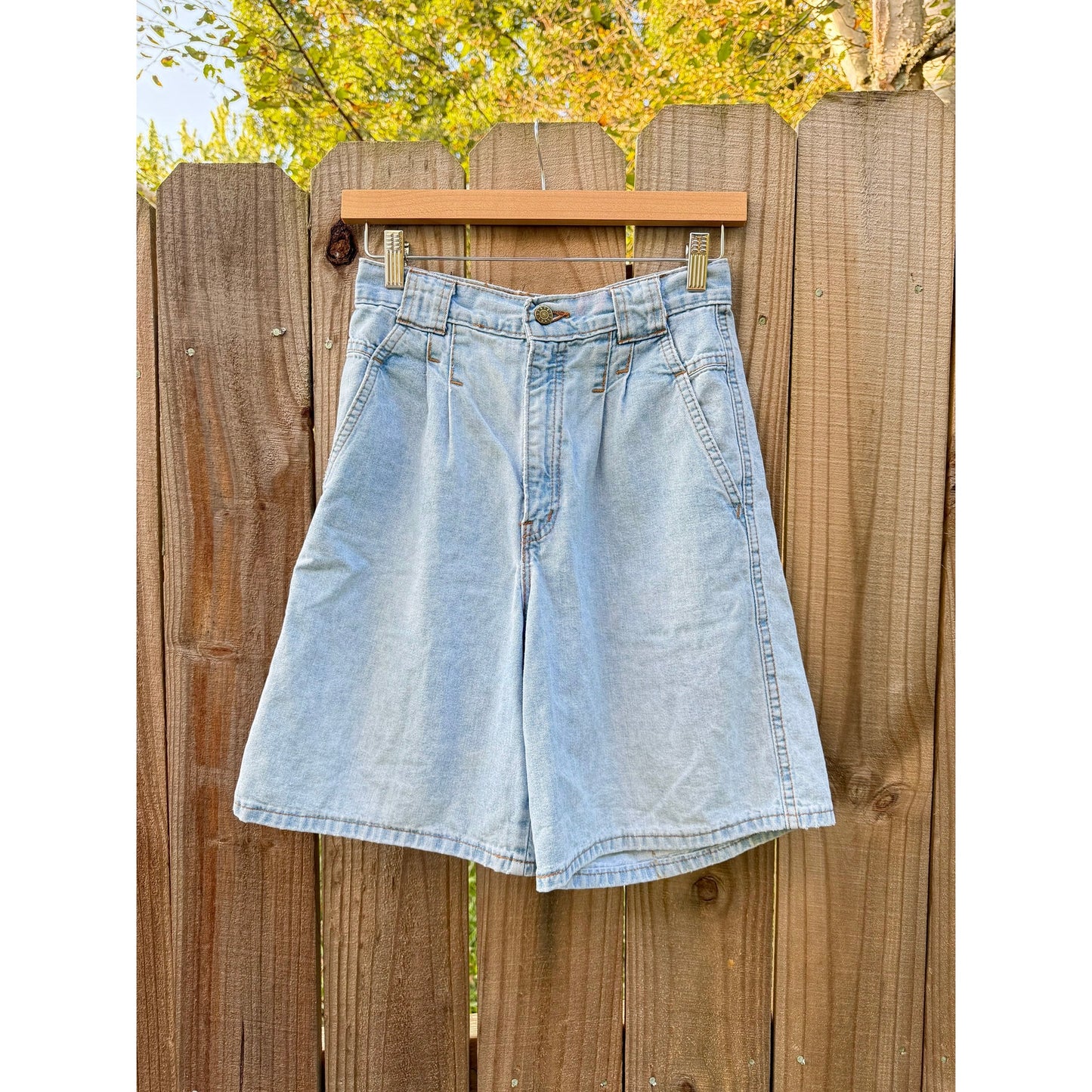 SUNSET BLUES VINTAGE DENIM SHORTS