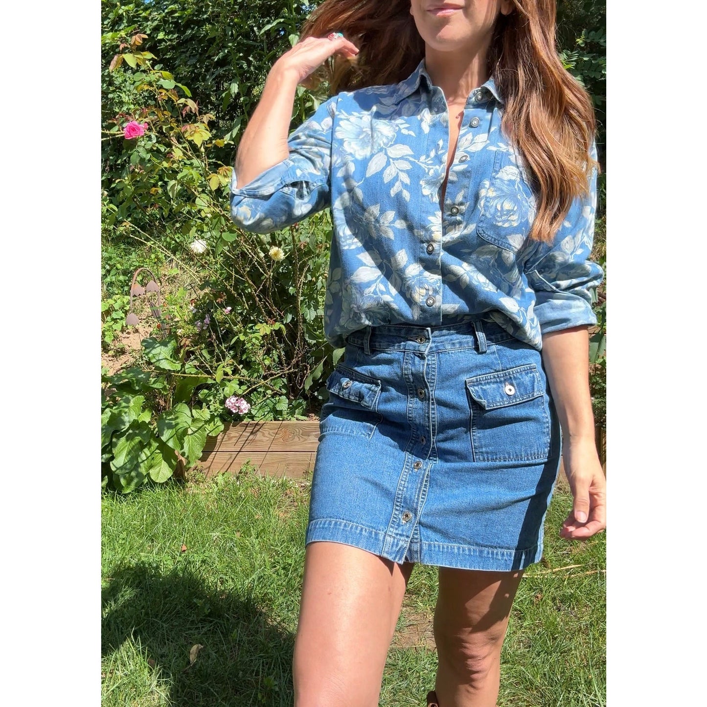 Vintage Lizwear Chambray Floral Shirt – 90s Western Denim